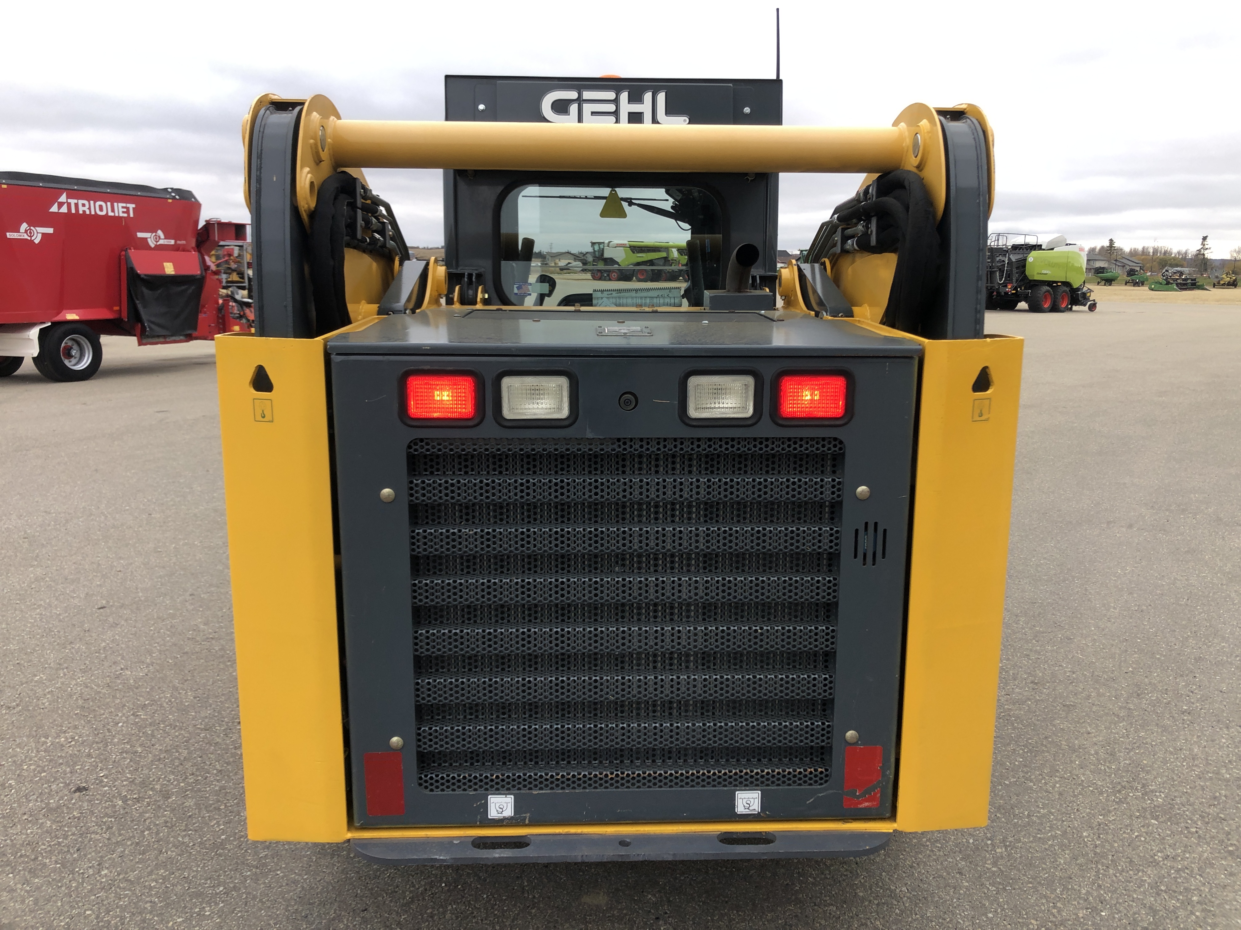 2018 Gehl VT320 Skid Steer Loader