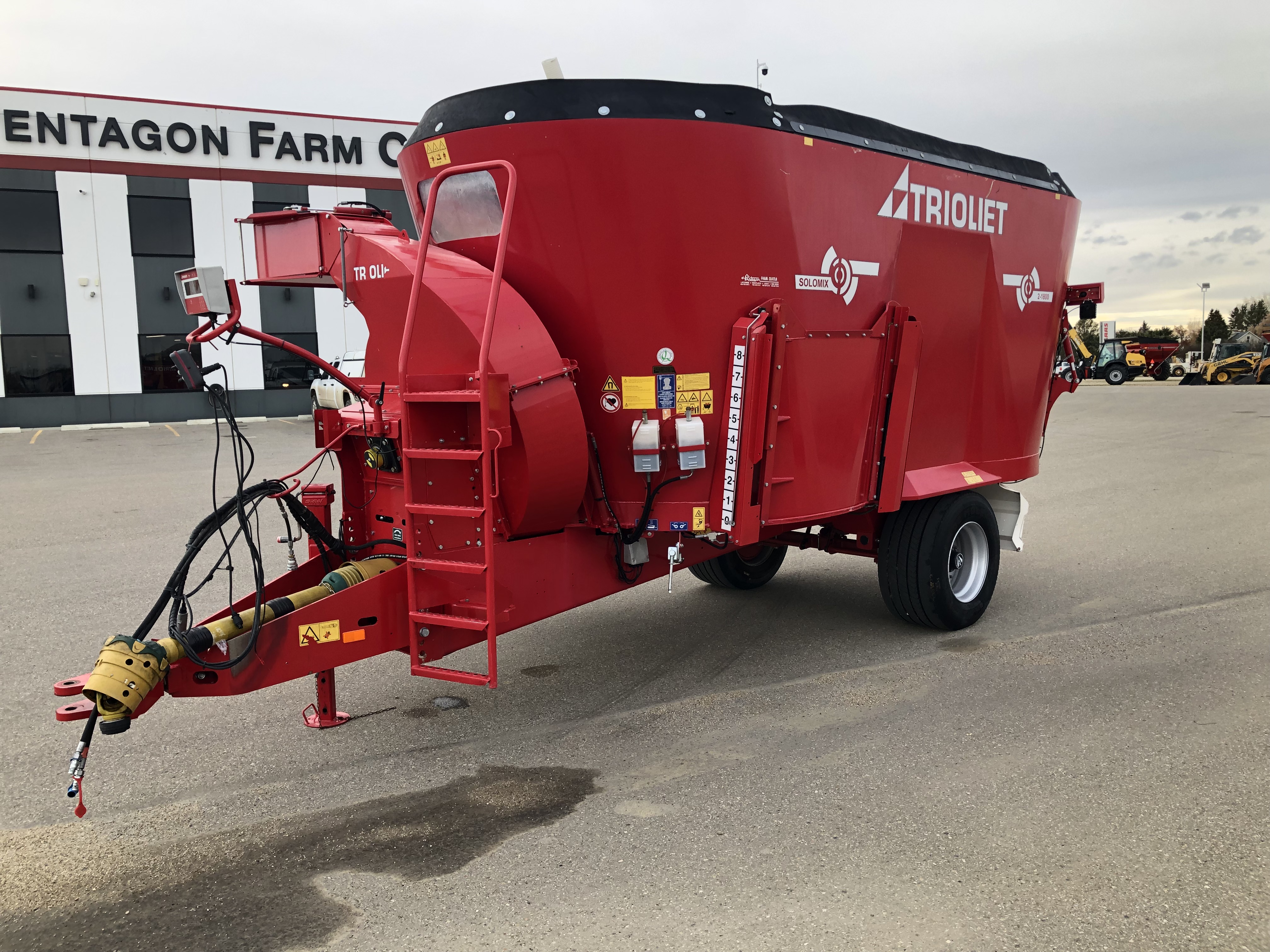 2020 Trioliet P2-1800ZK Vertical Feed Mixer