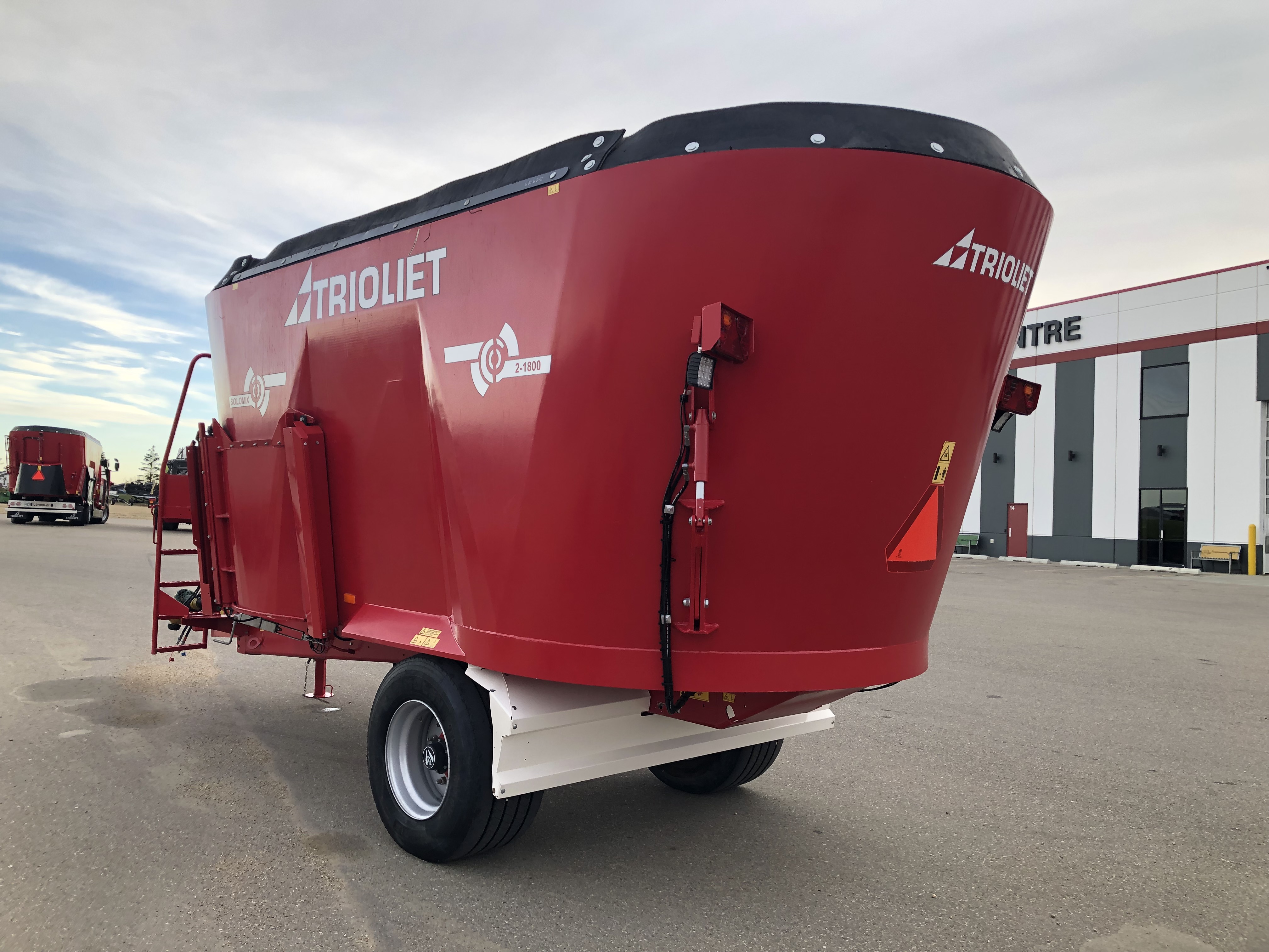 2020 Trioliet P2-1800ZK Vertical Feed Mixer