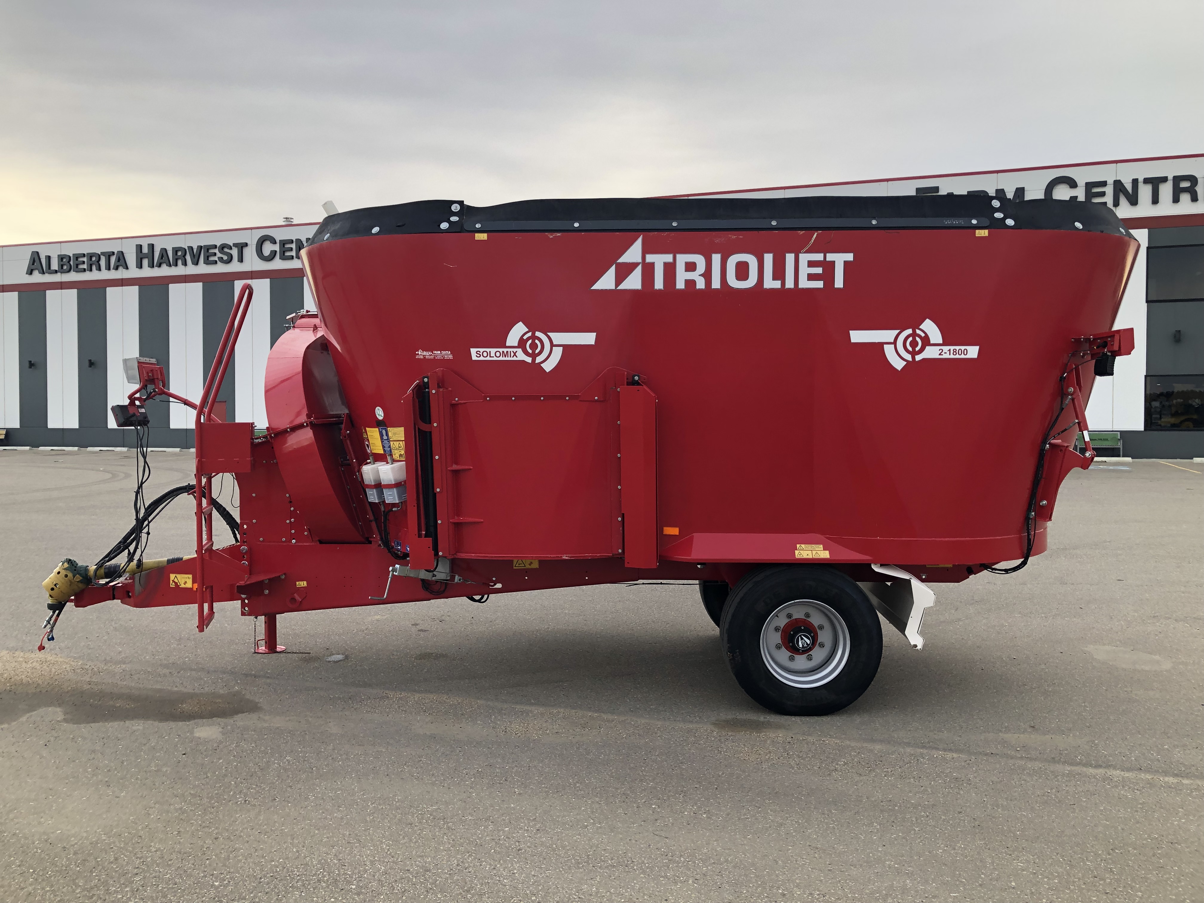 2020 Trioliet P2-1800ZK Vertical Feed Mixer