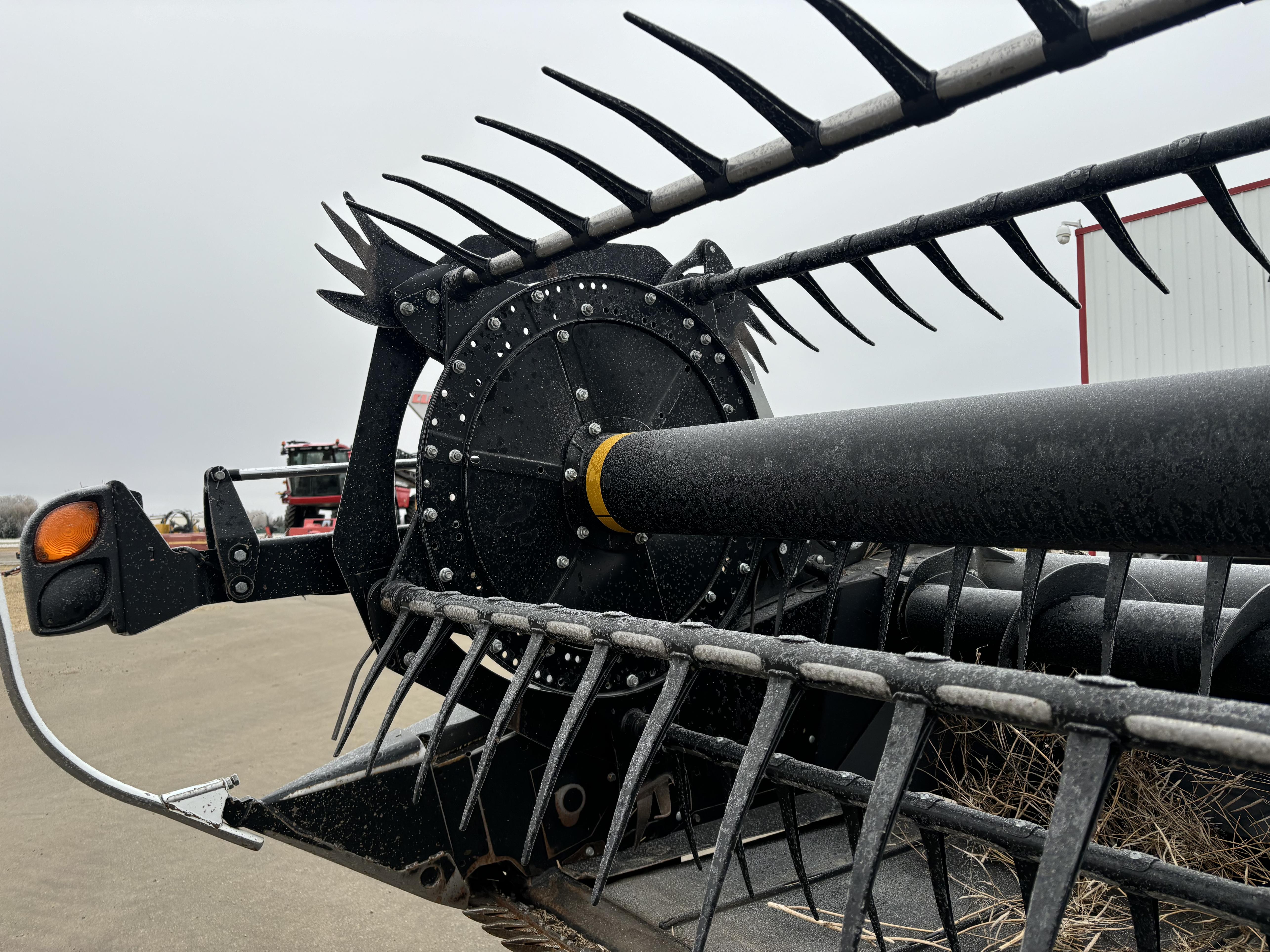 2018 MacDon FD75 Header Combine