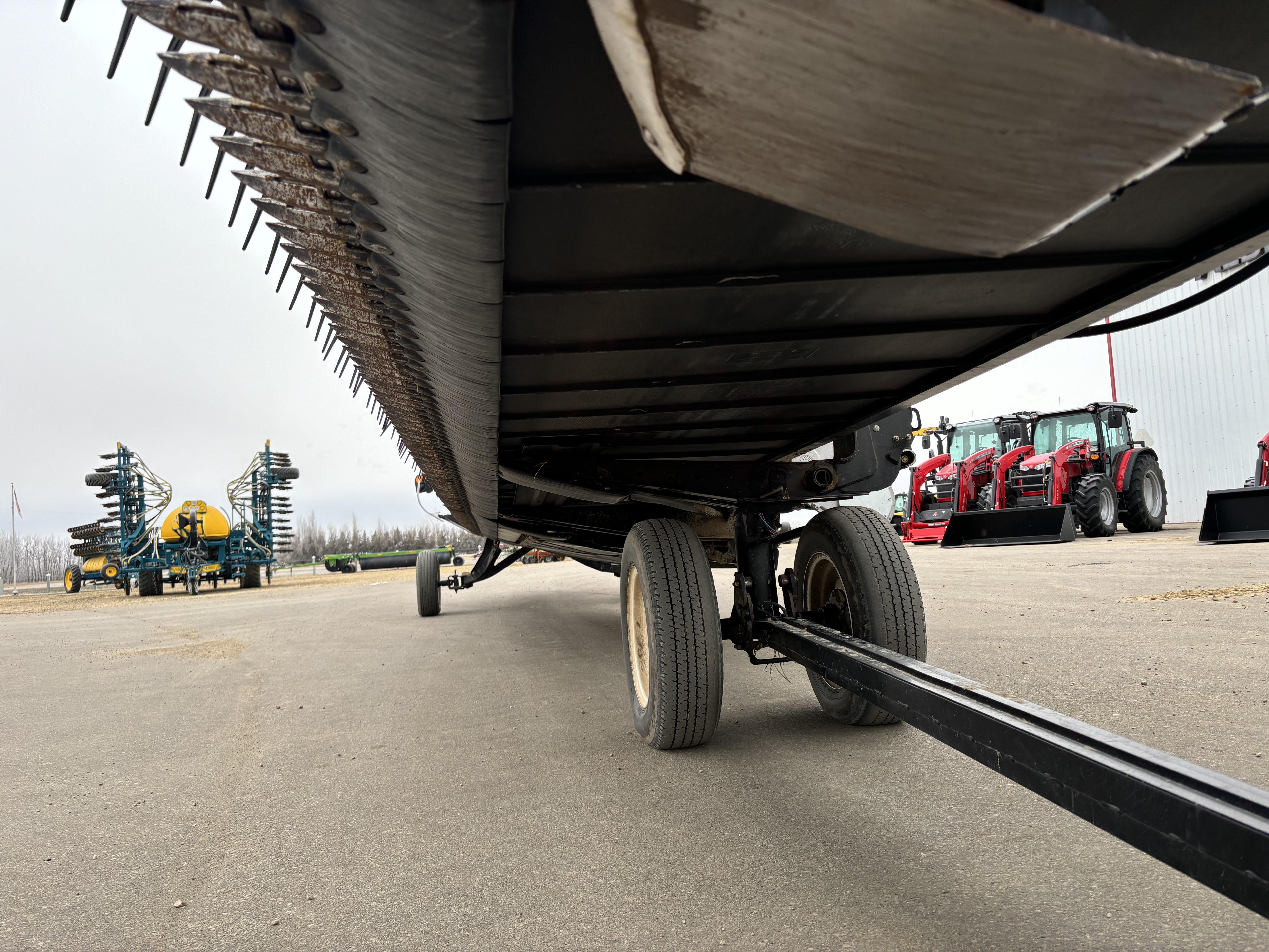 2018 MacDon FD75 Header Combine