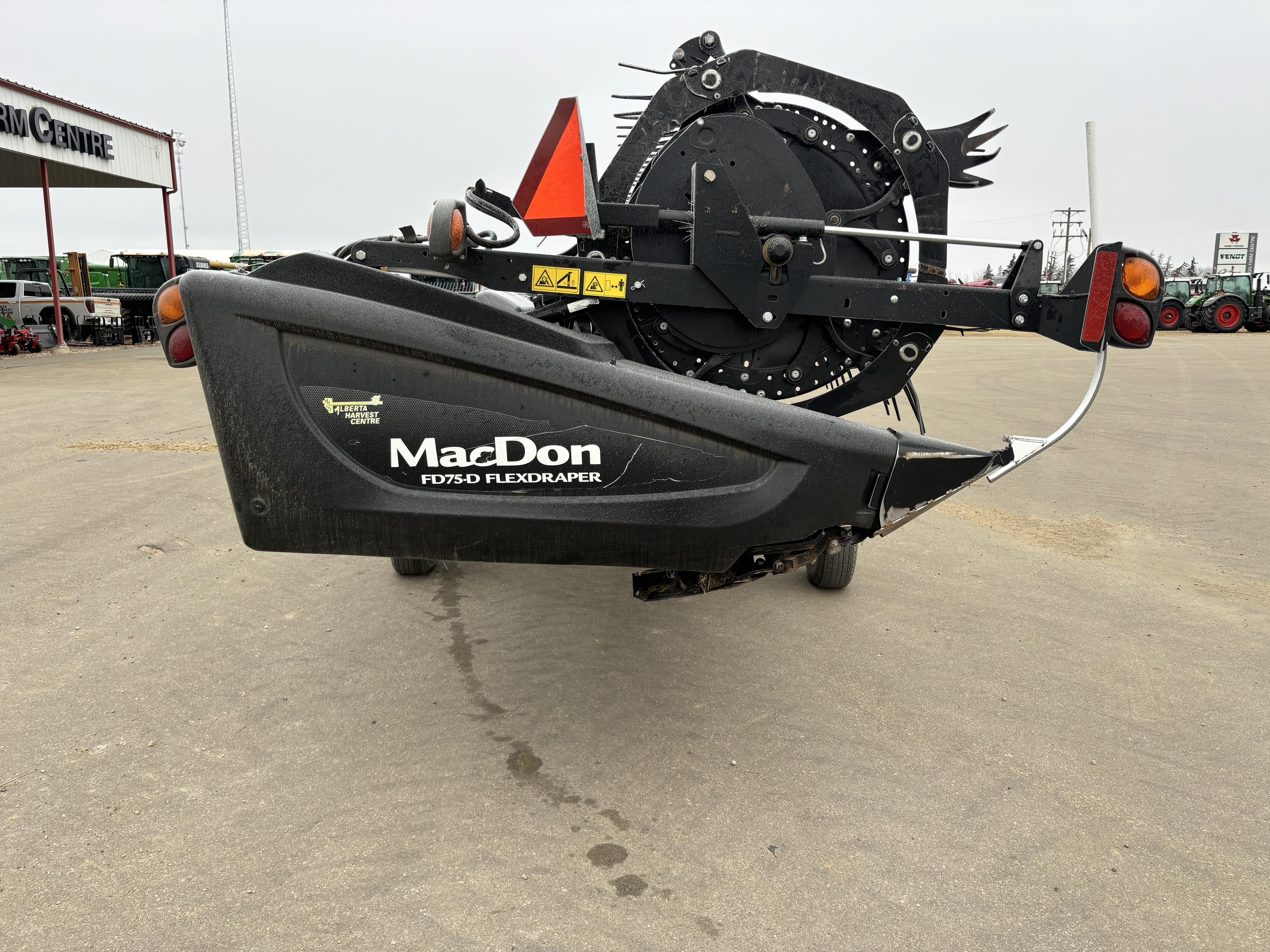 2018 MacDon FD75 Header Combine