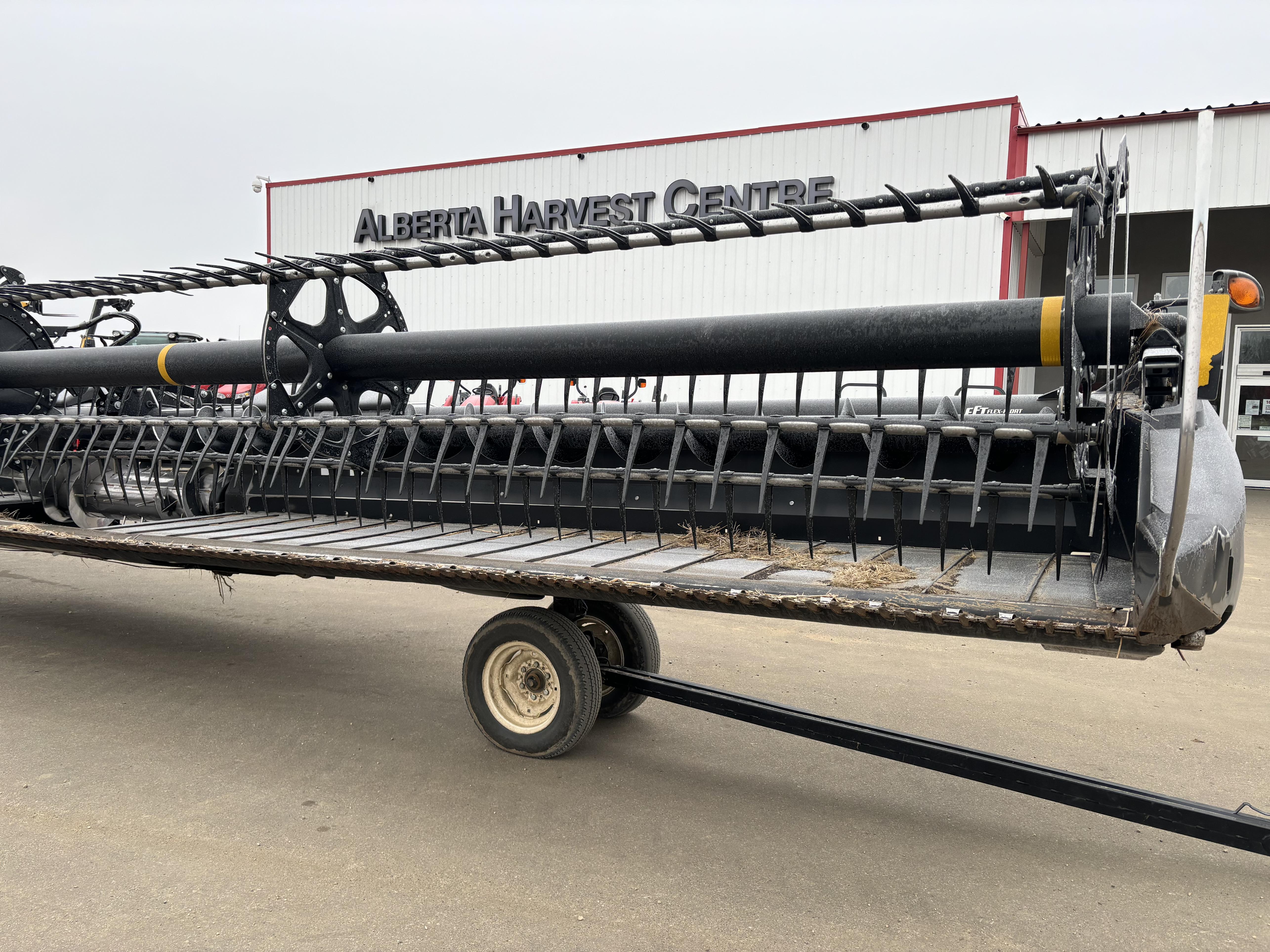 2018 MacDon FD75 Header Combine