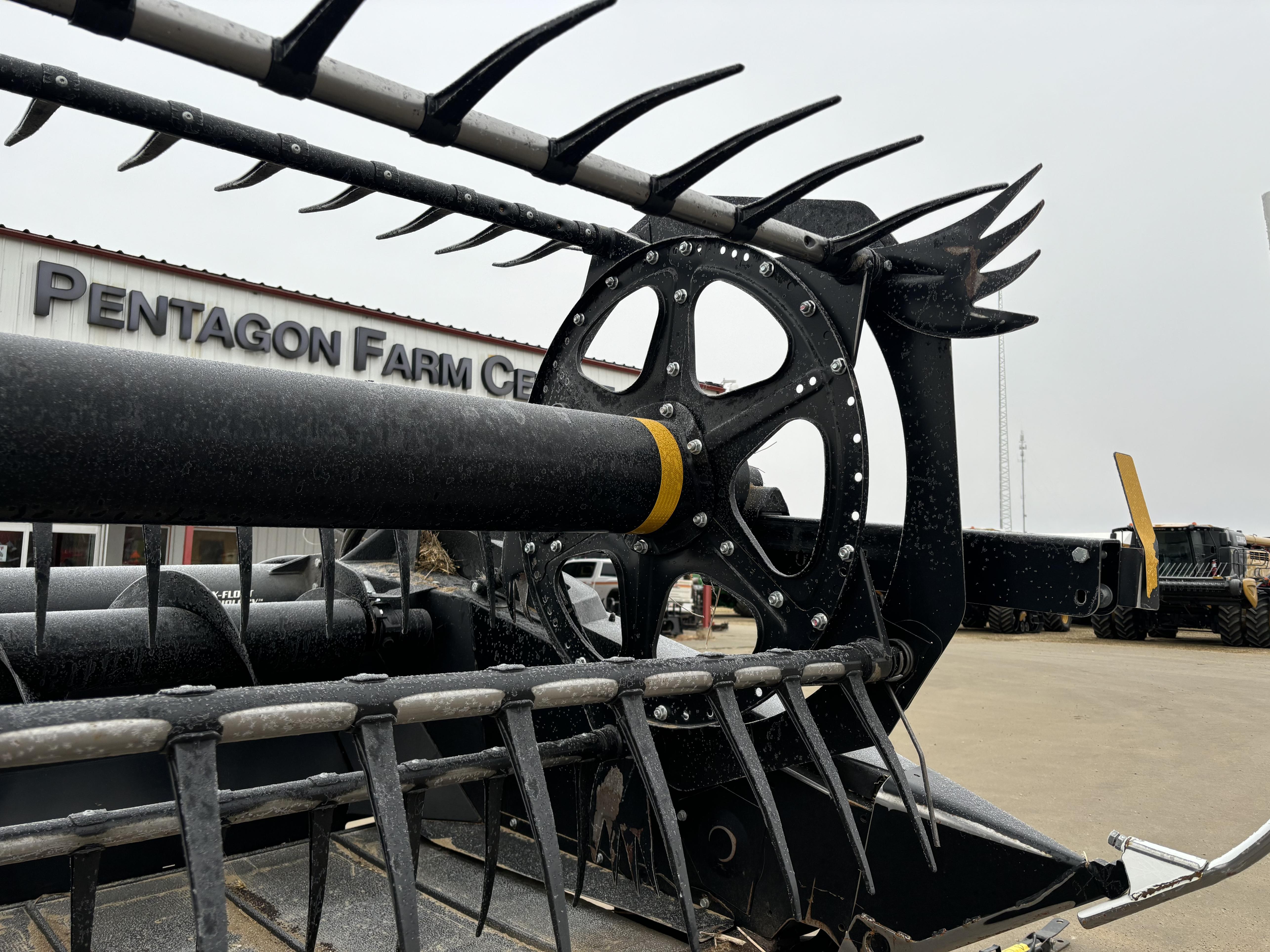 2018 MacDon FD75 Header Combine