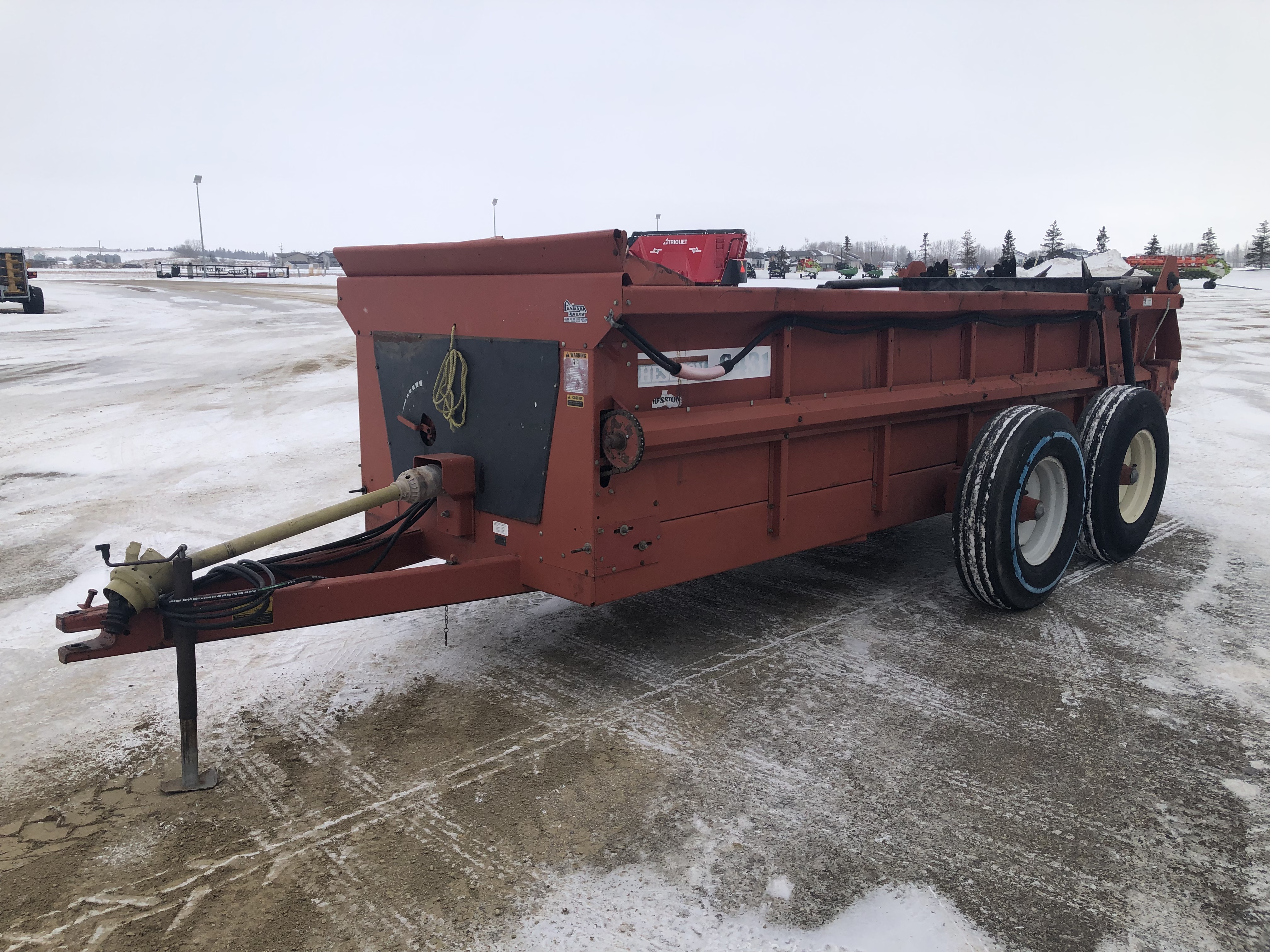 Hesston S431 Manure Spreader