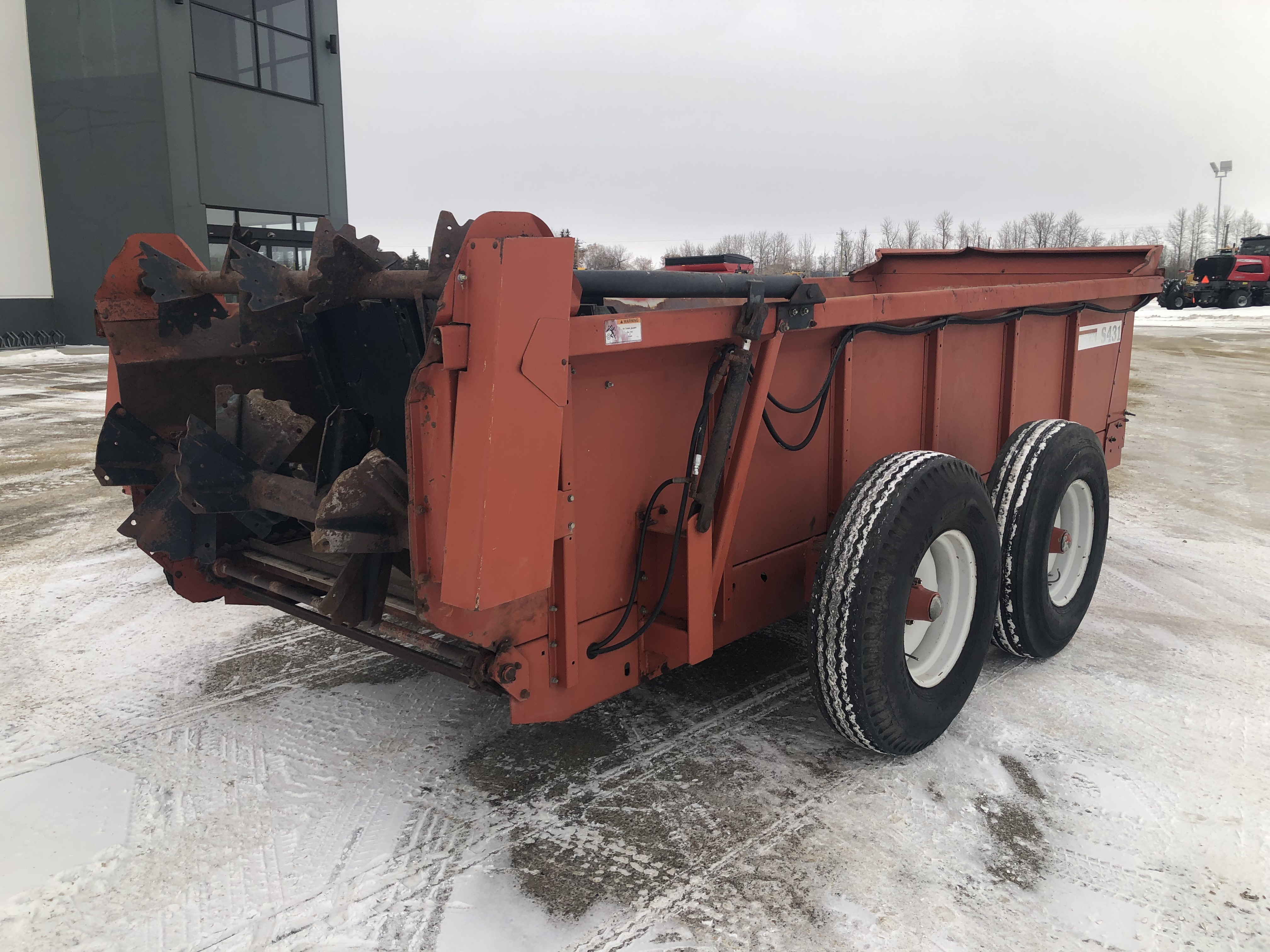 Hesston S431 Manure Spreader