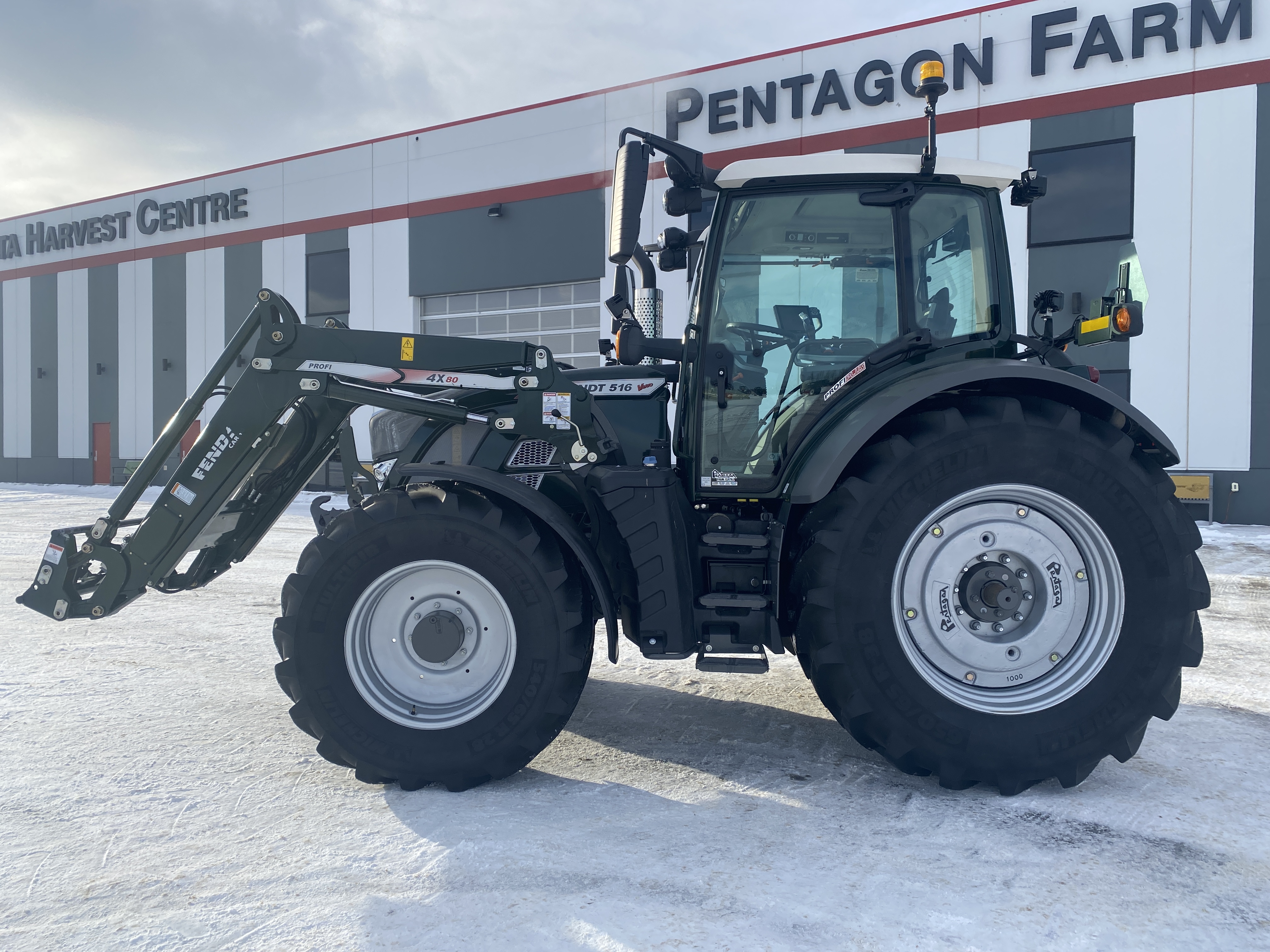 2018 Fendt 516 S4 Tractor