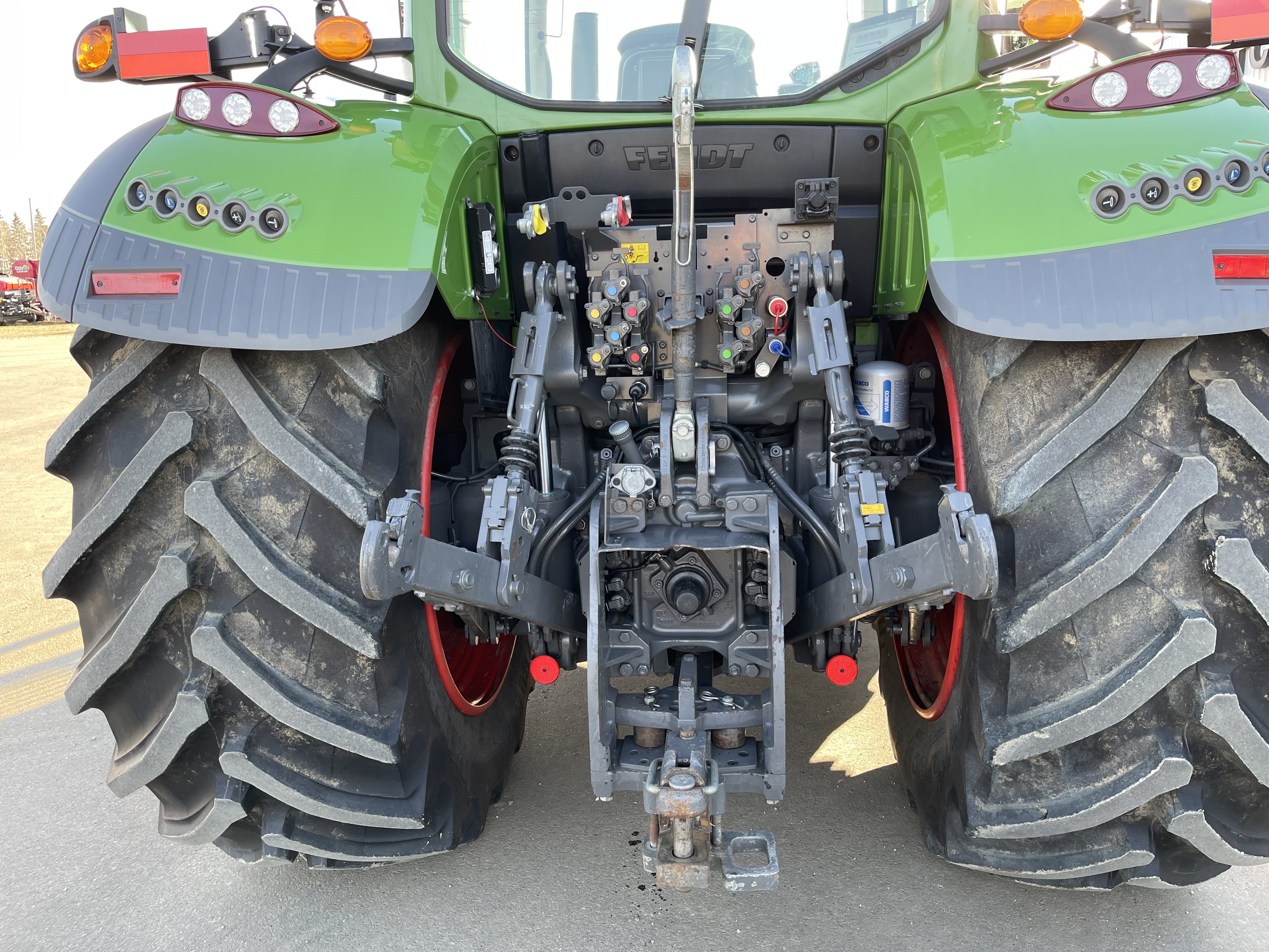 2022 Fendt 724 Gen6 Tractor