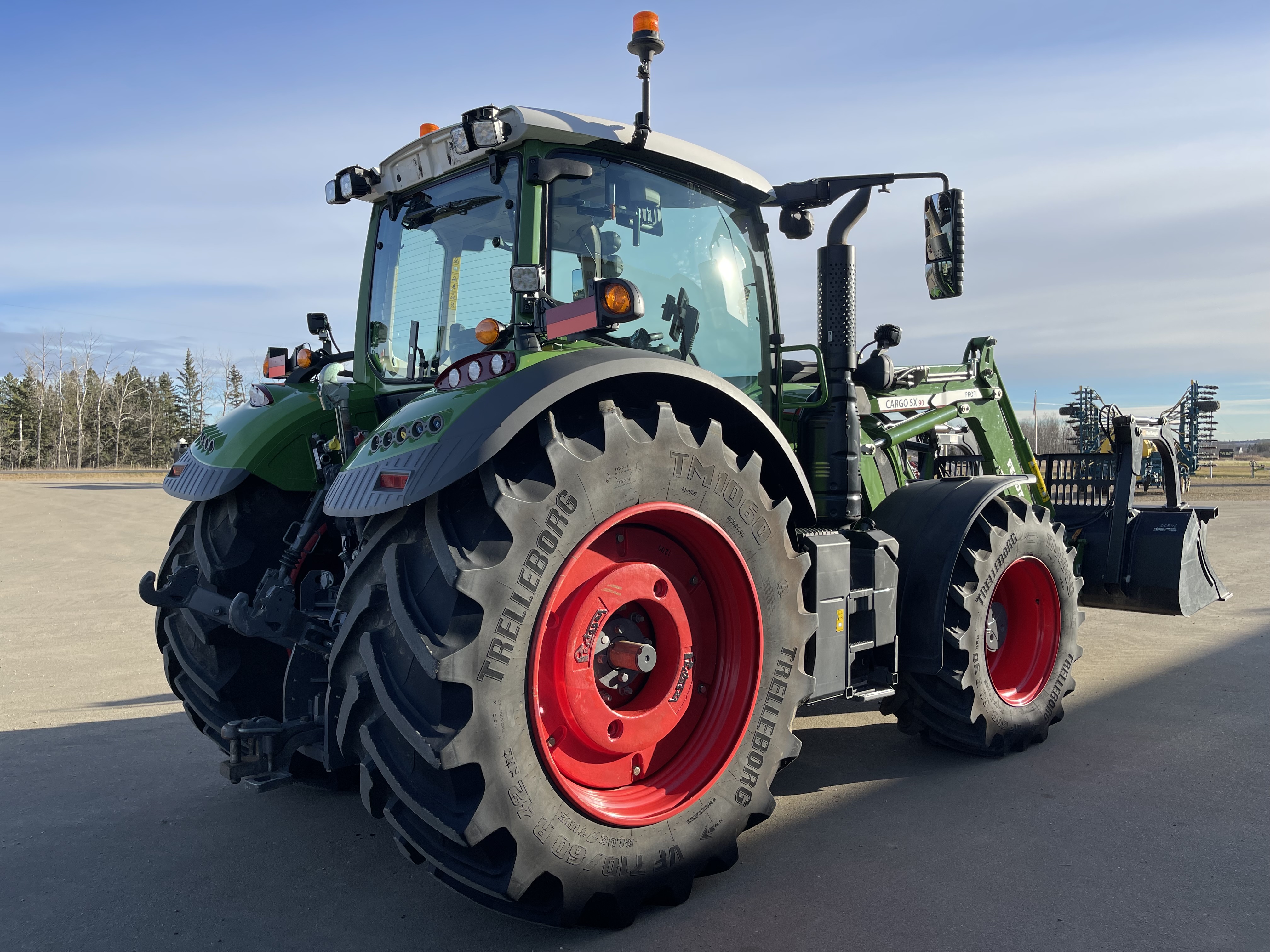 2022 Fendt 724 Gen6 Tractor