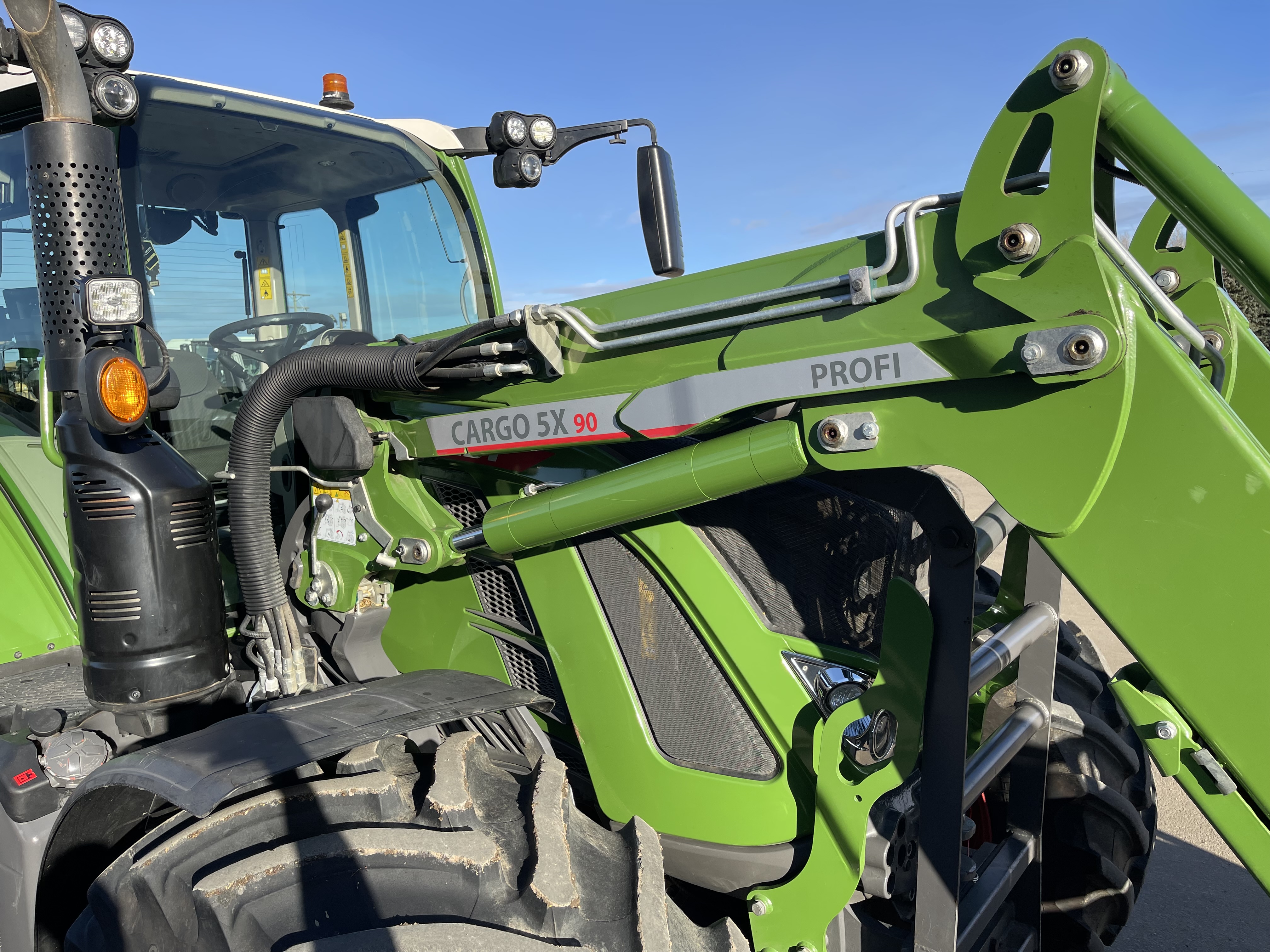 2022 Fendt 724 Gen6 Tractor