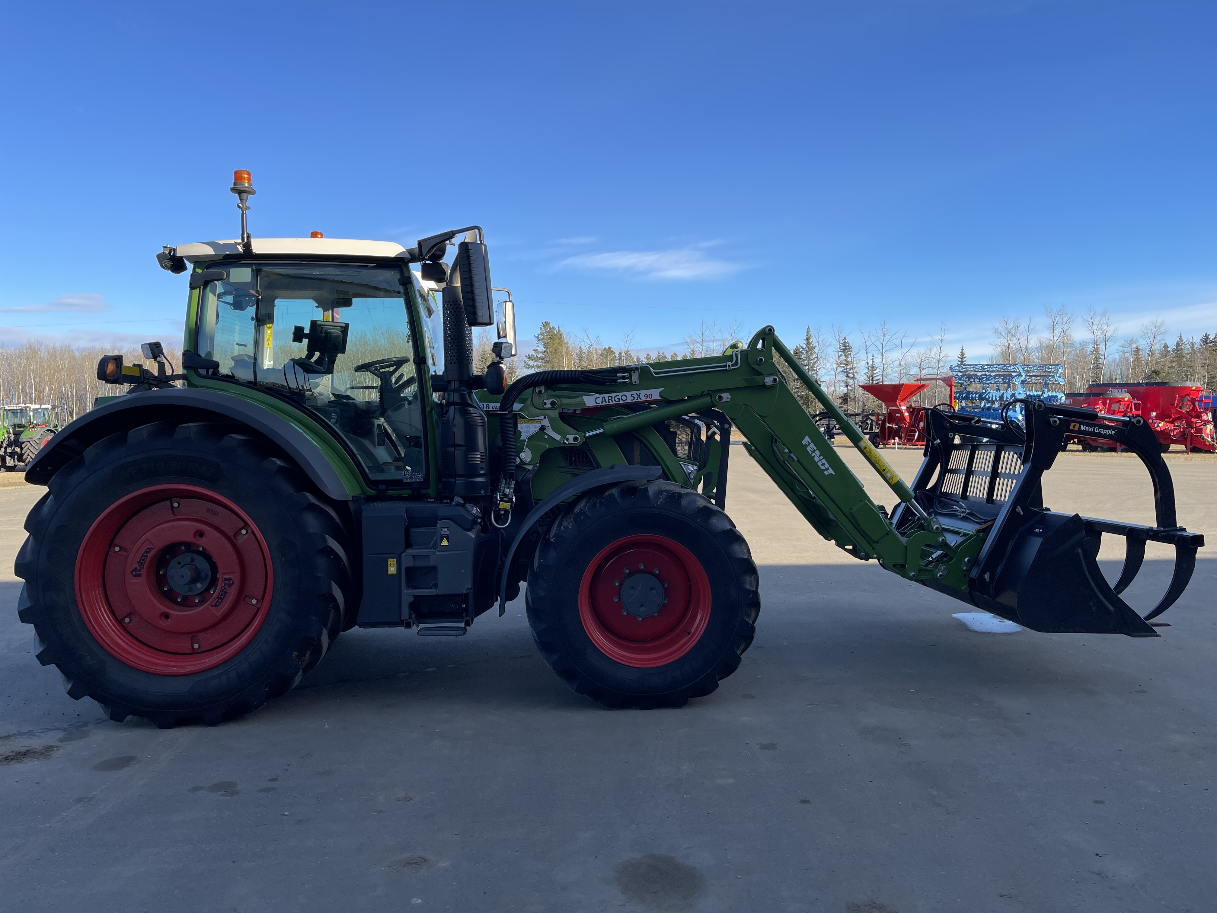 2022 Fendt 718 Gen6 Tractor