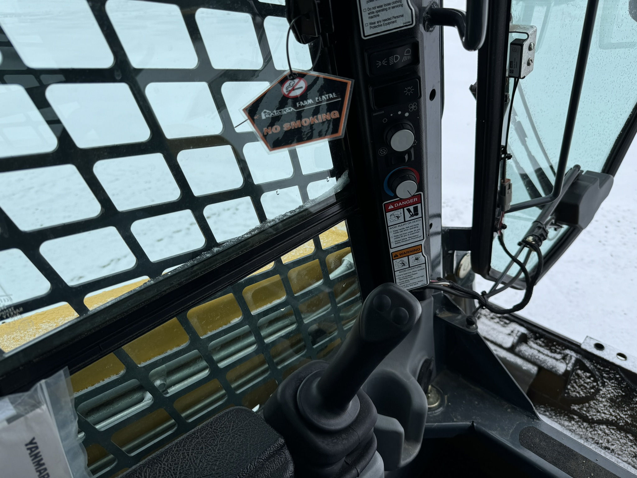 2018 Gehl R260 Skid Steer Loader