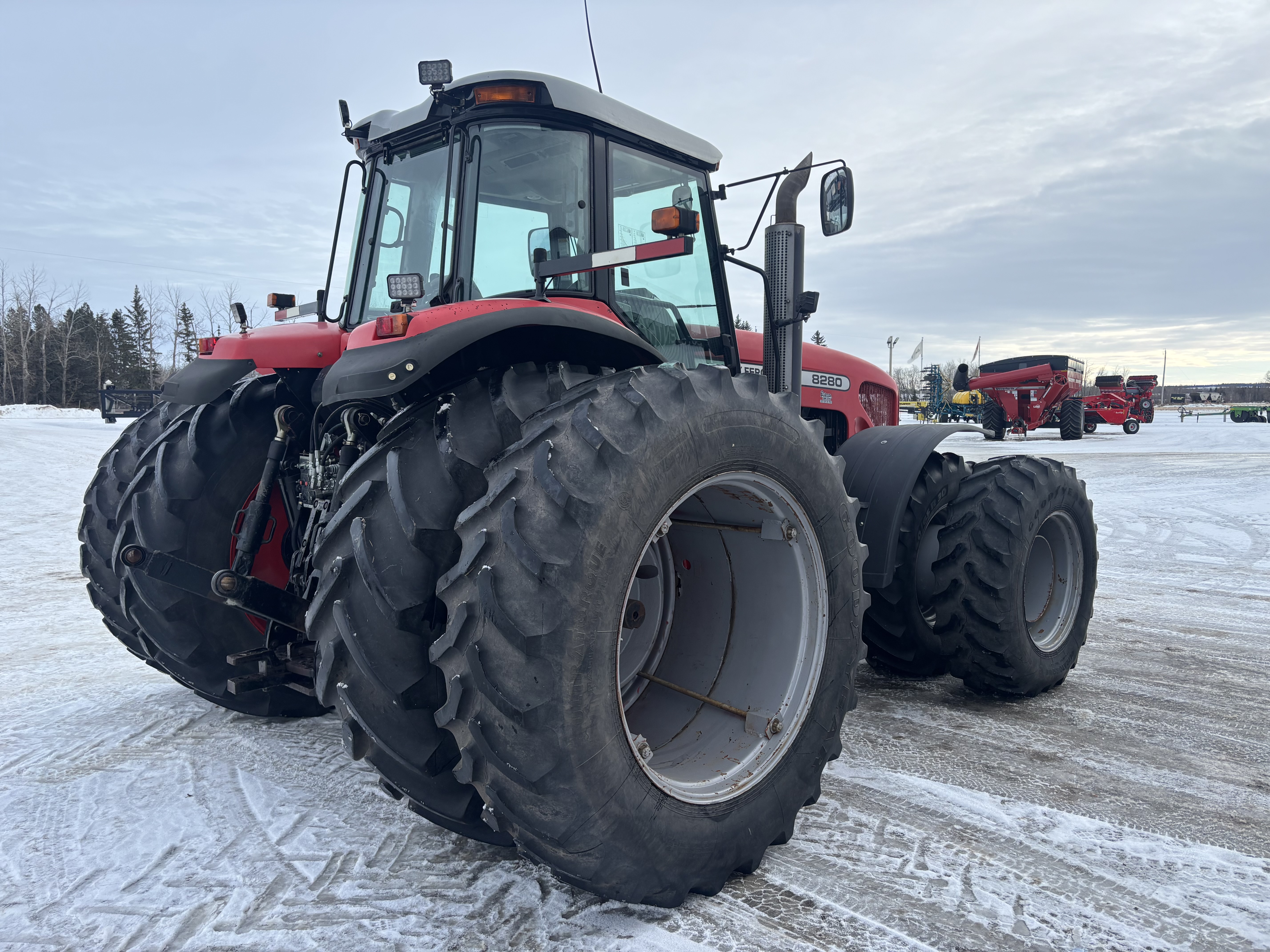 2003 Massey Ferguson 8280 Tractor