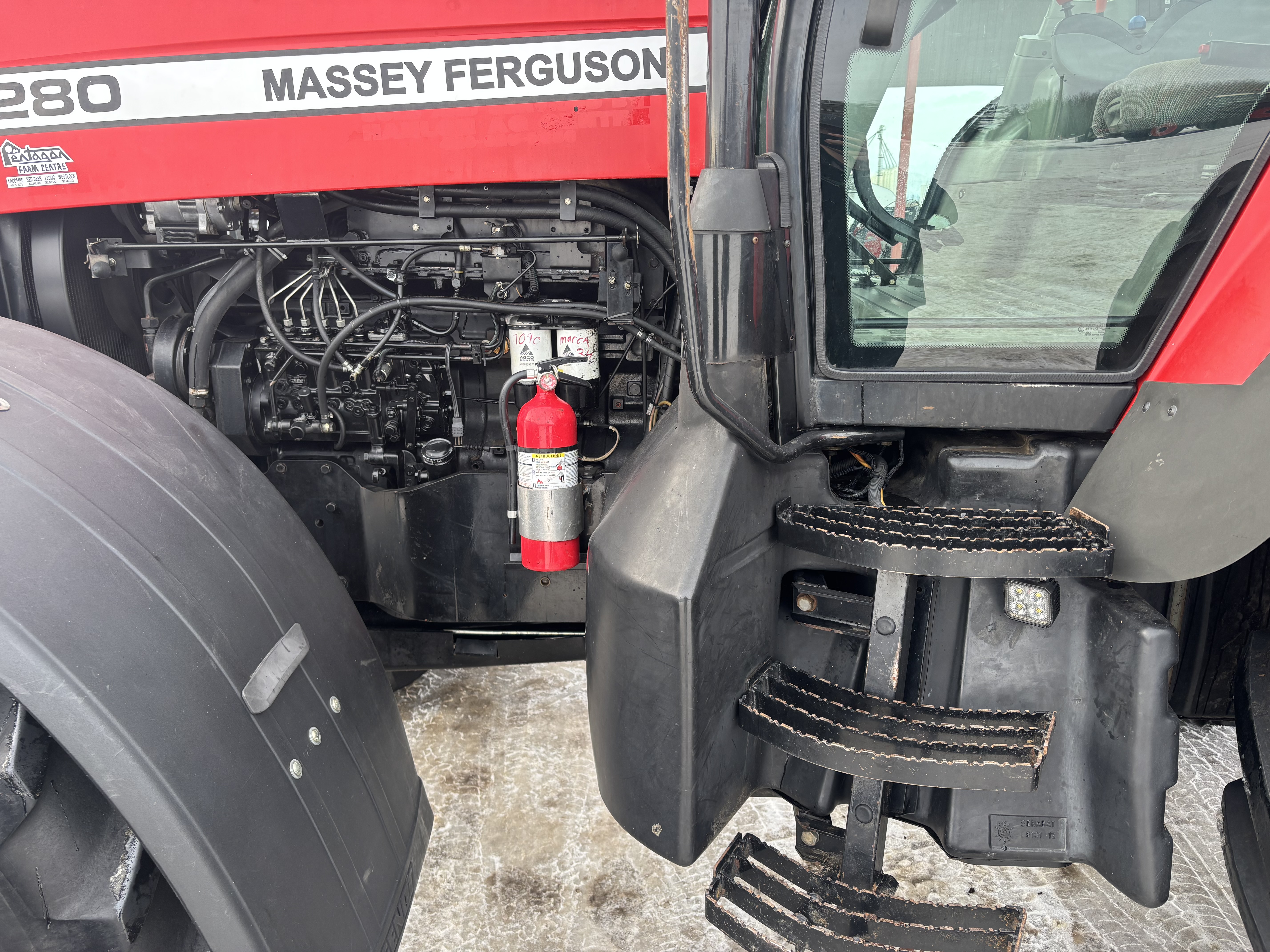 2003 Massey Ferguson 8280 Tractor