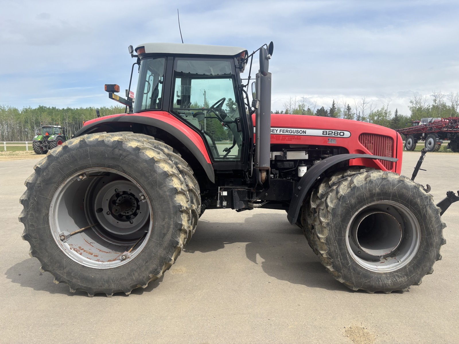 2003 Massey Ferguson 8280 Tractor