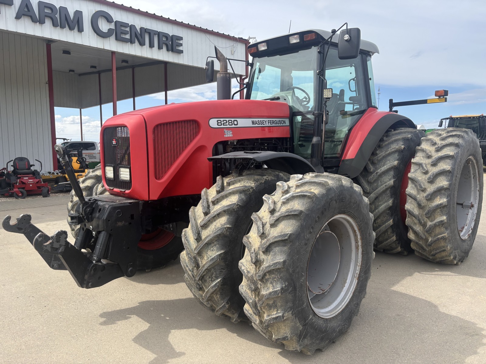 2003 Massey Ferguson 8280 Tractor