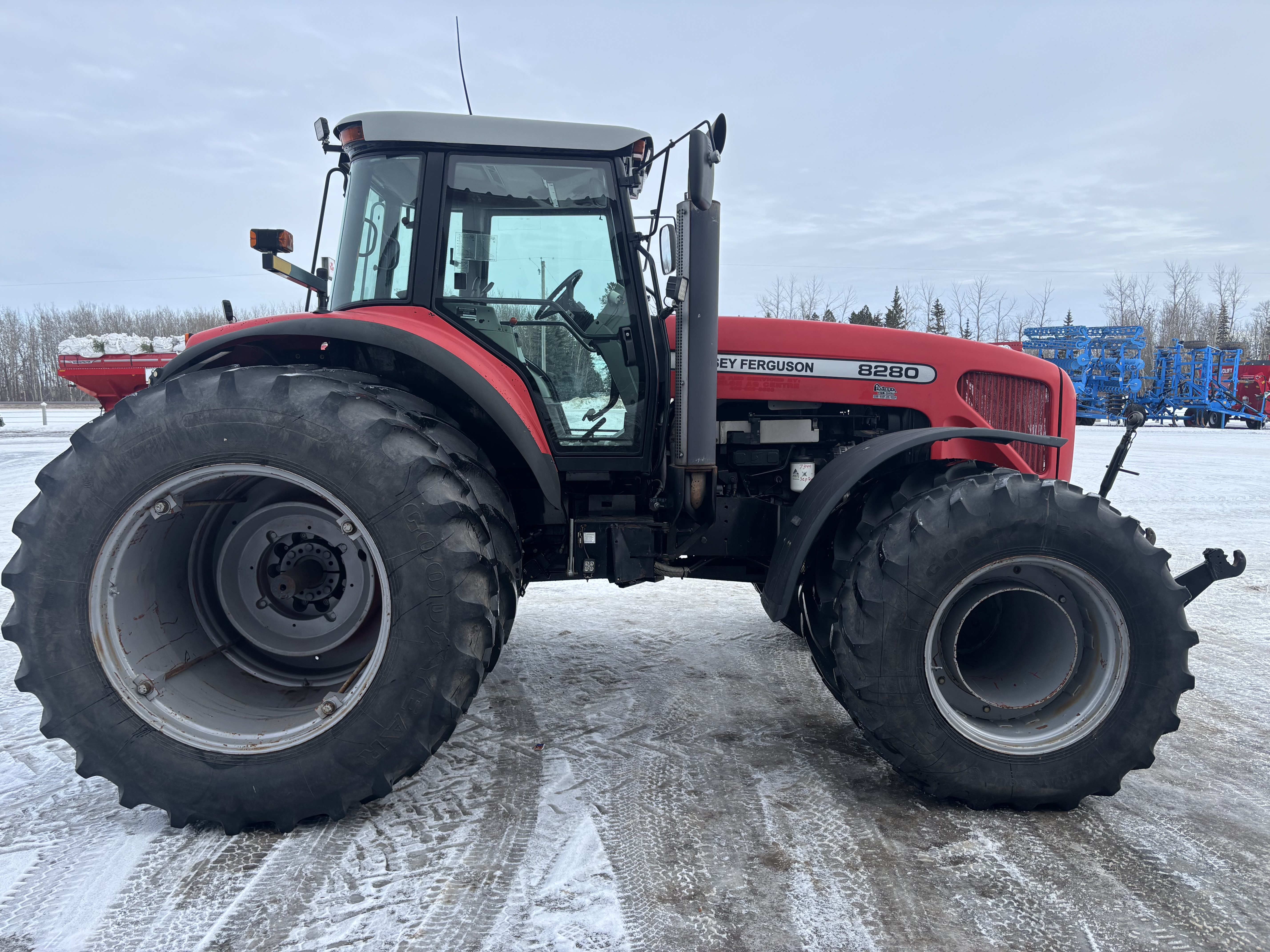 2003 Massey Ferguson 8280 Tractor