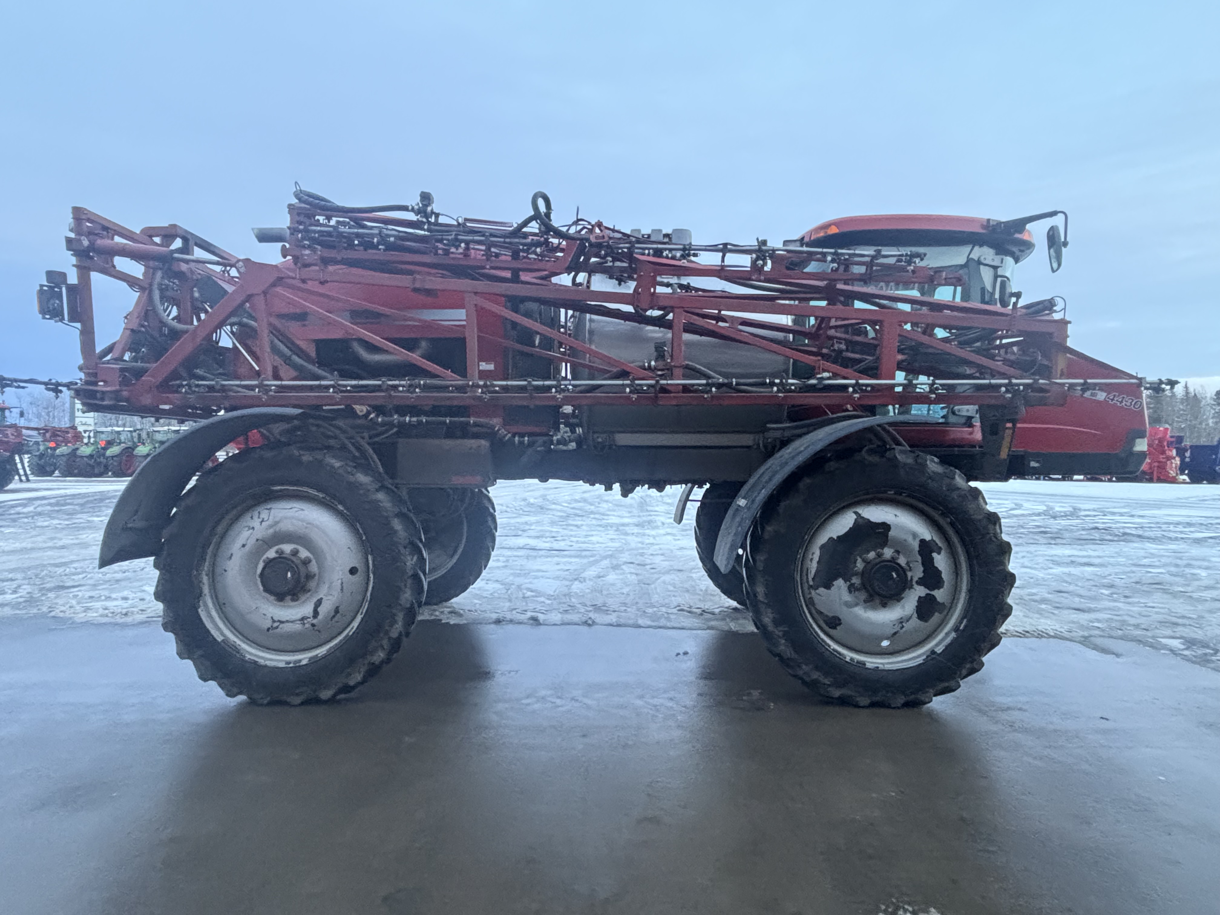 2012 Case IH Patriot 4430 Sprayer/High Clearance