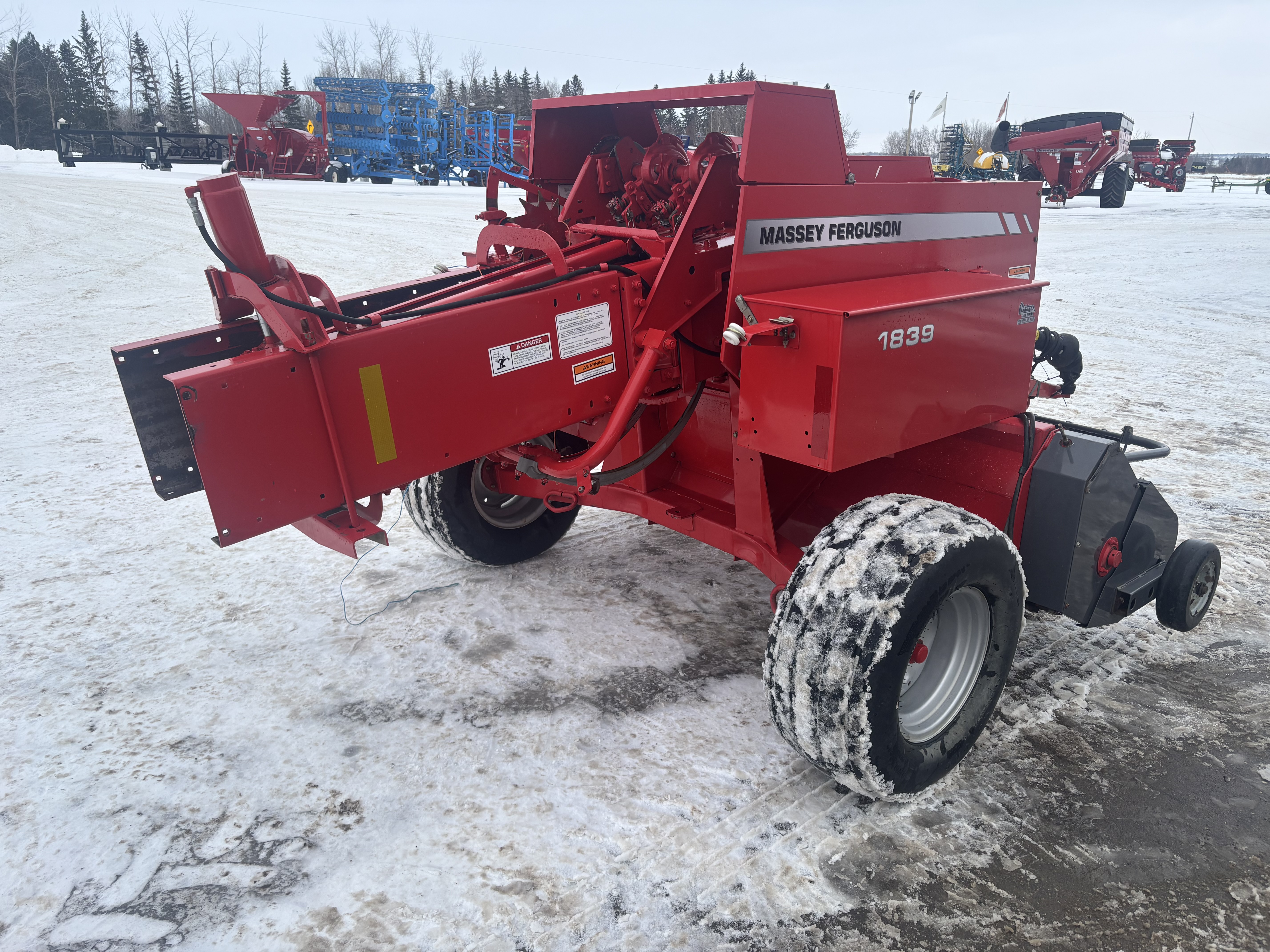 2007 Massey Ferguson 1839 Baler/Square