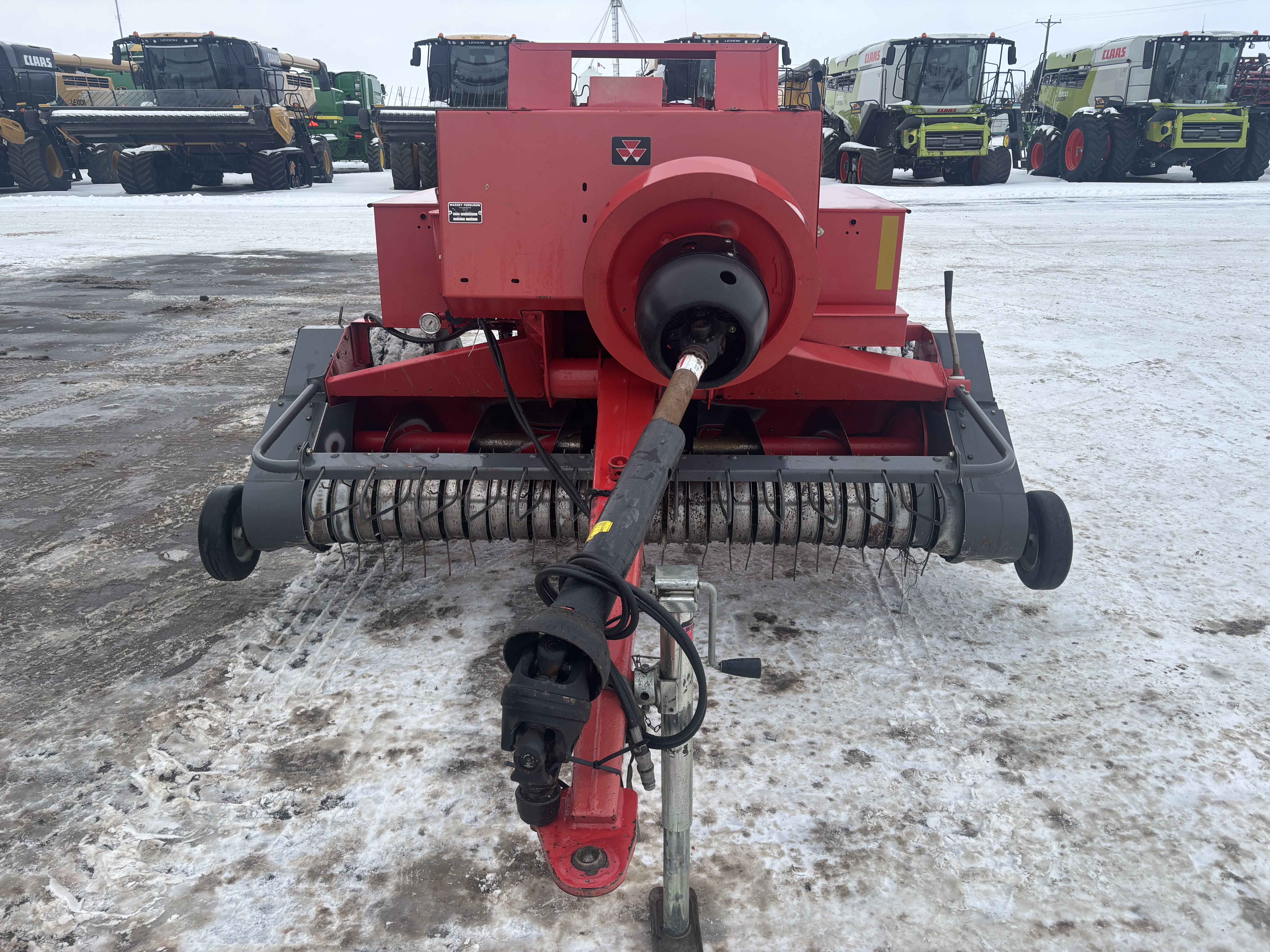 2007 Massey Ferguson 1839 Baler/Square