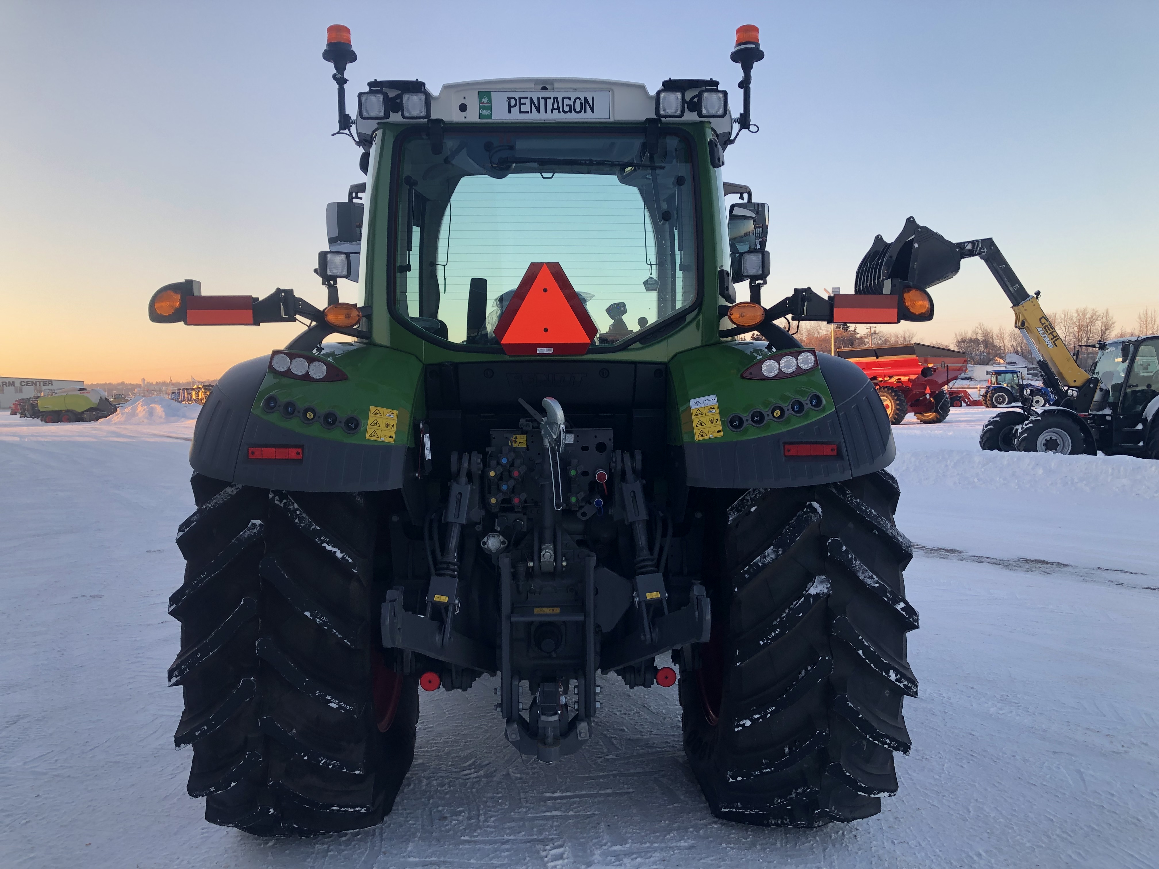 2023 Fendt 512 Tractor