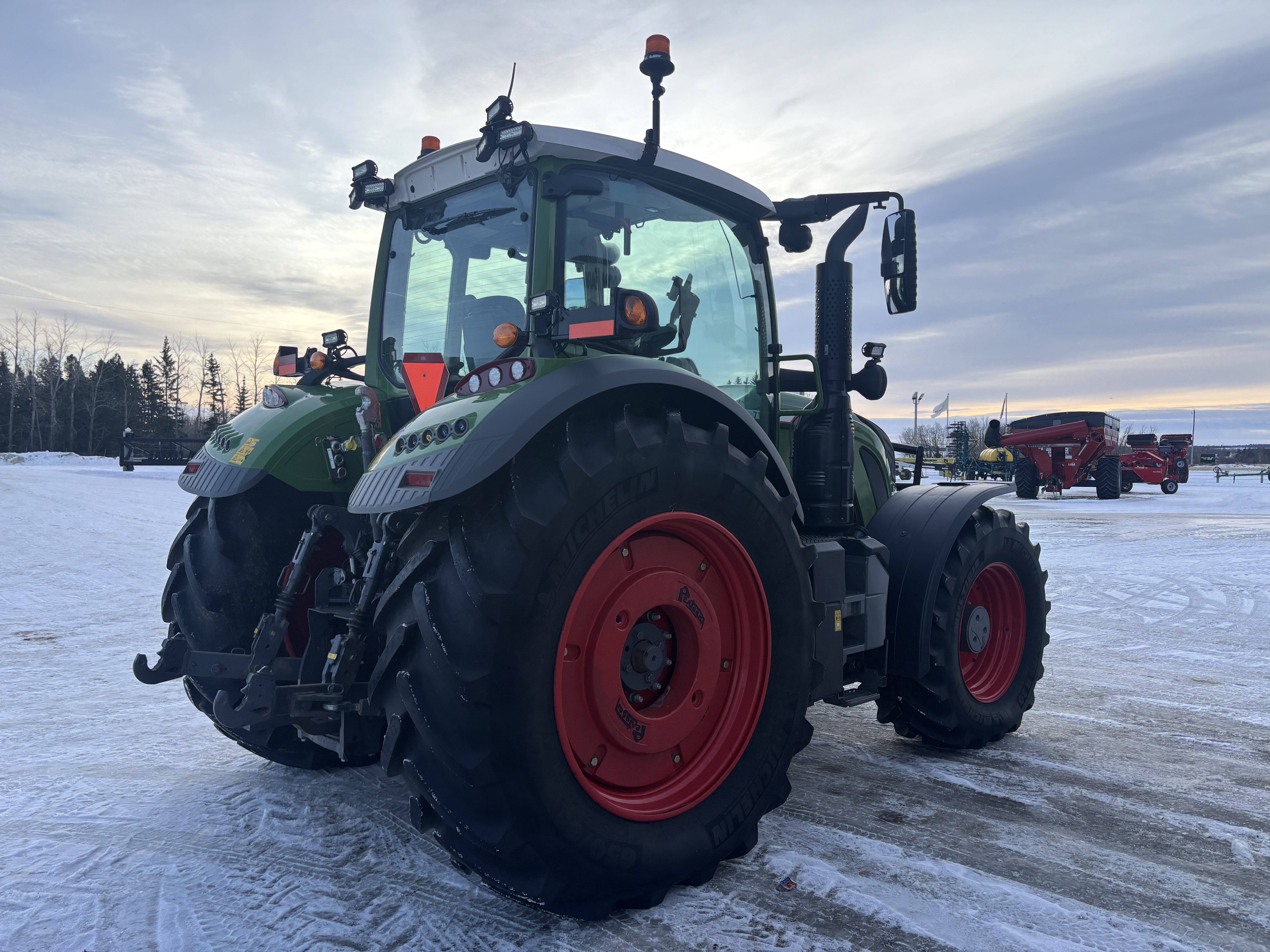 2021 Fendt 714 Gen6 Tractor