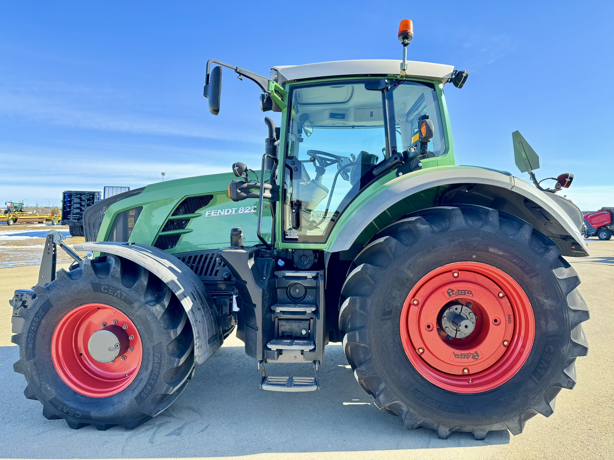 2012 Fendt 822V Tractor