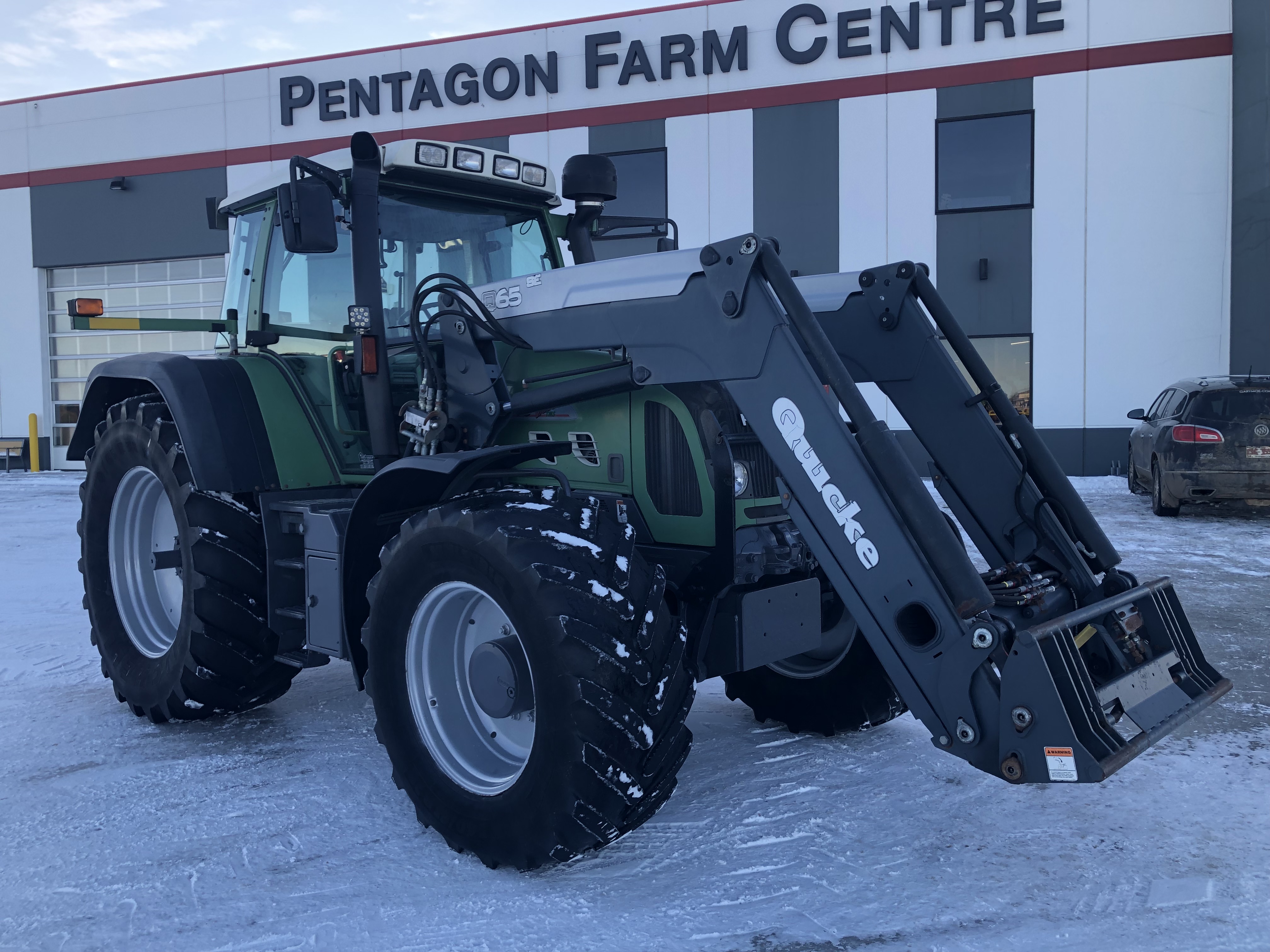 2005 Fendt 716 Tractor