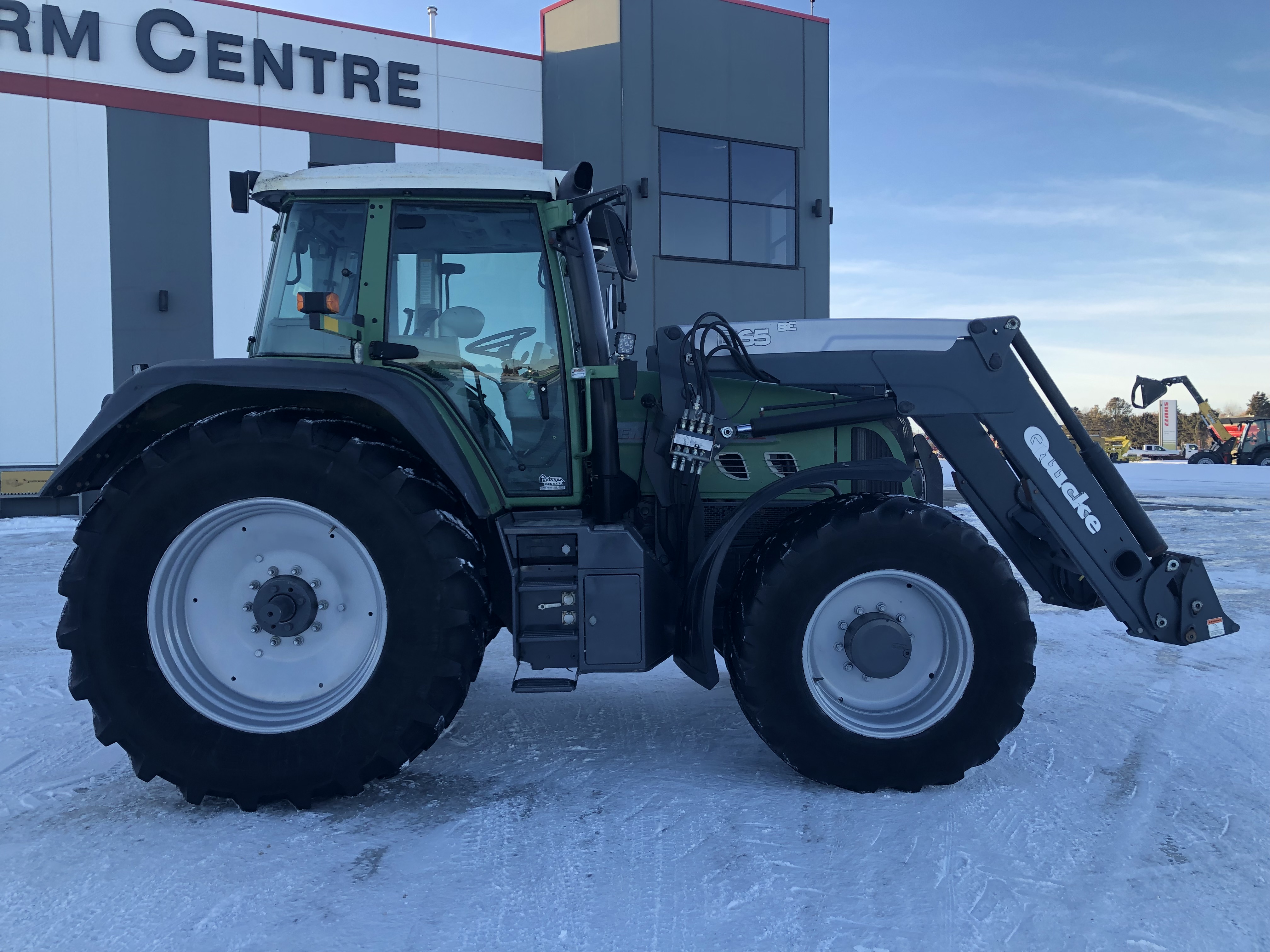 2005 Fendt 716 Tractor