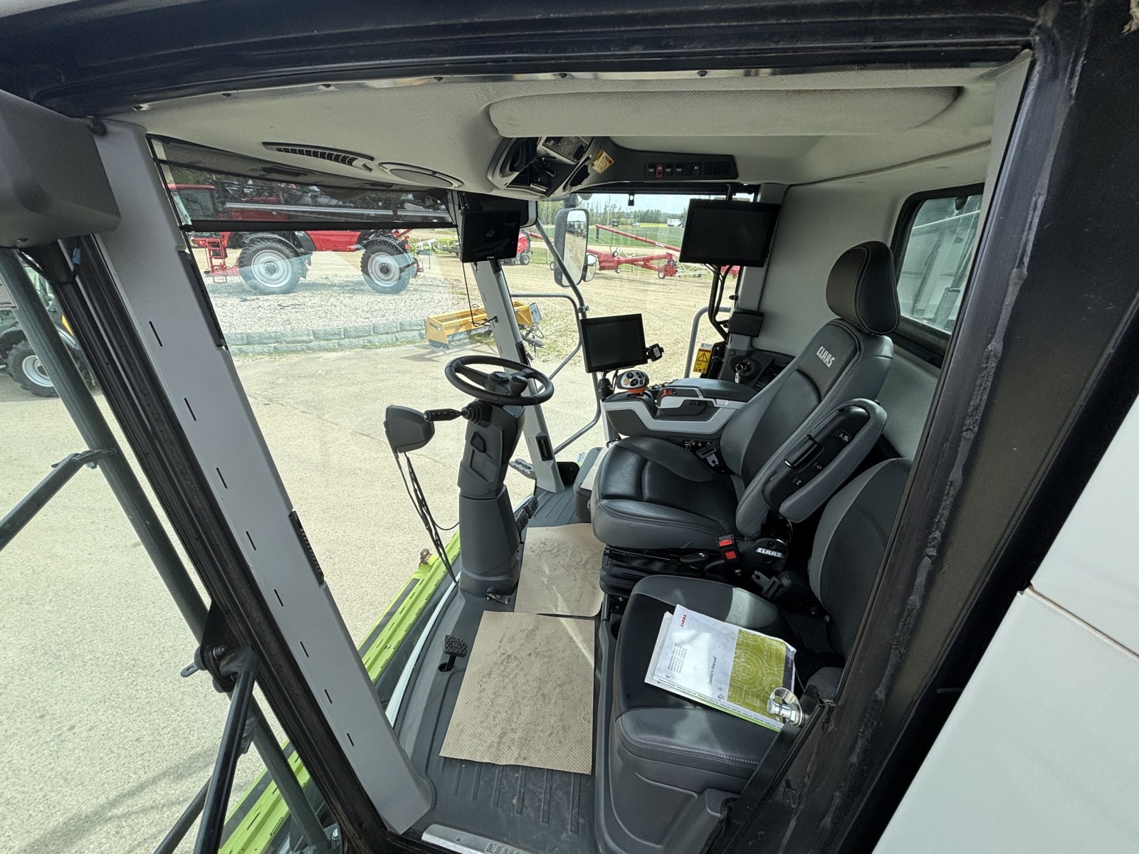 2021 CLAAS 8700TT Combine