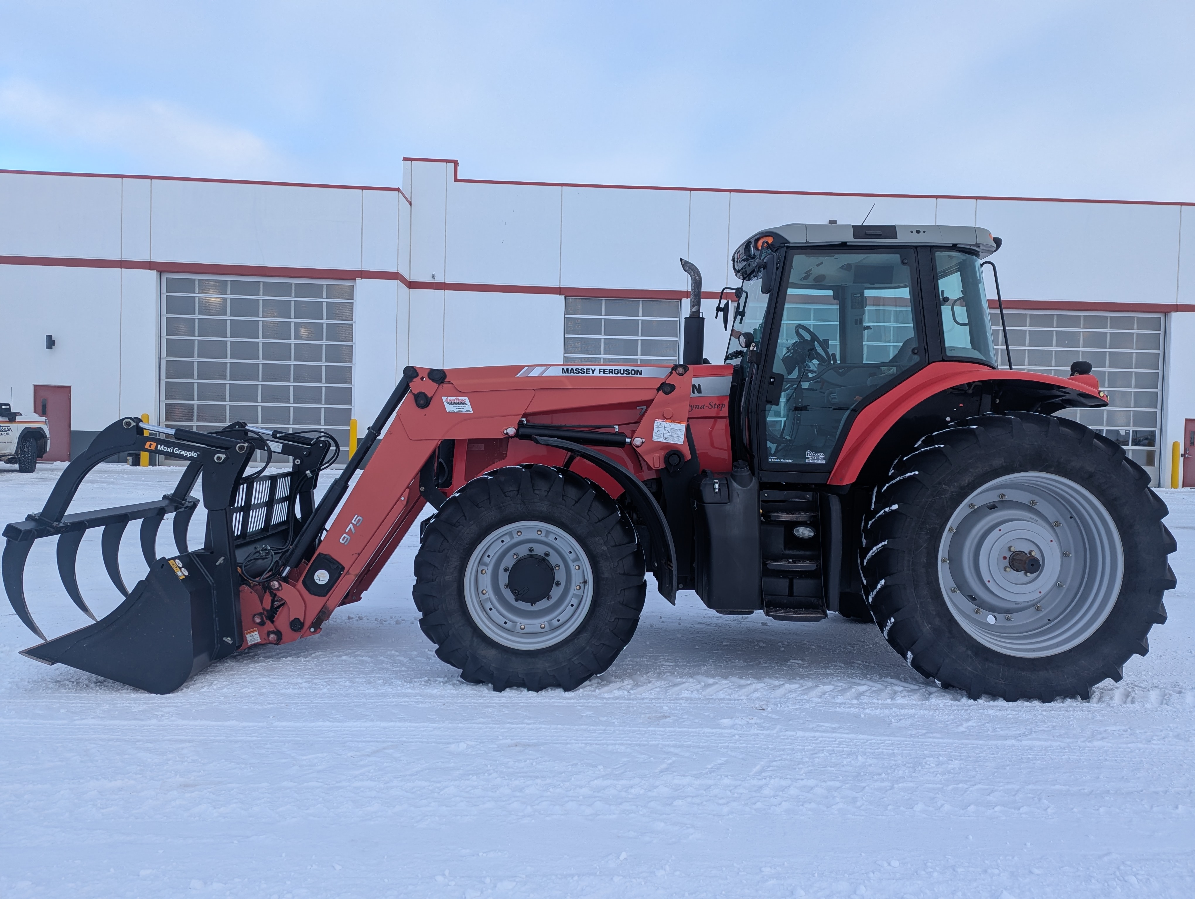 2011 Massey Ferguson 7485 Tractor