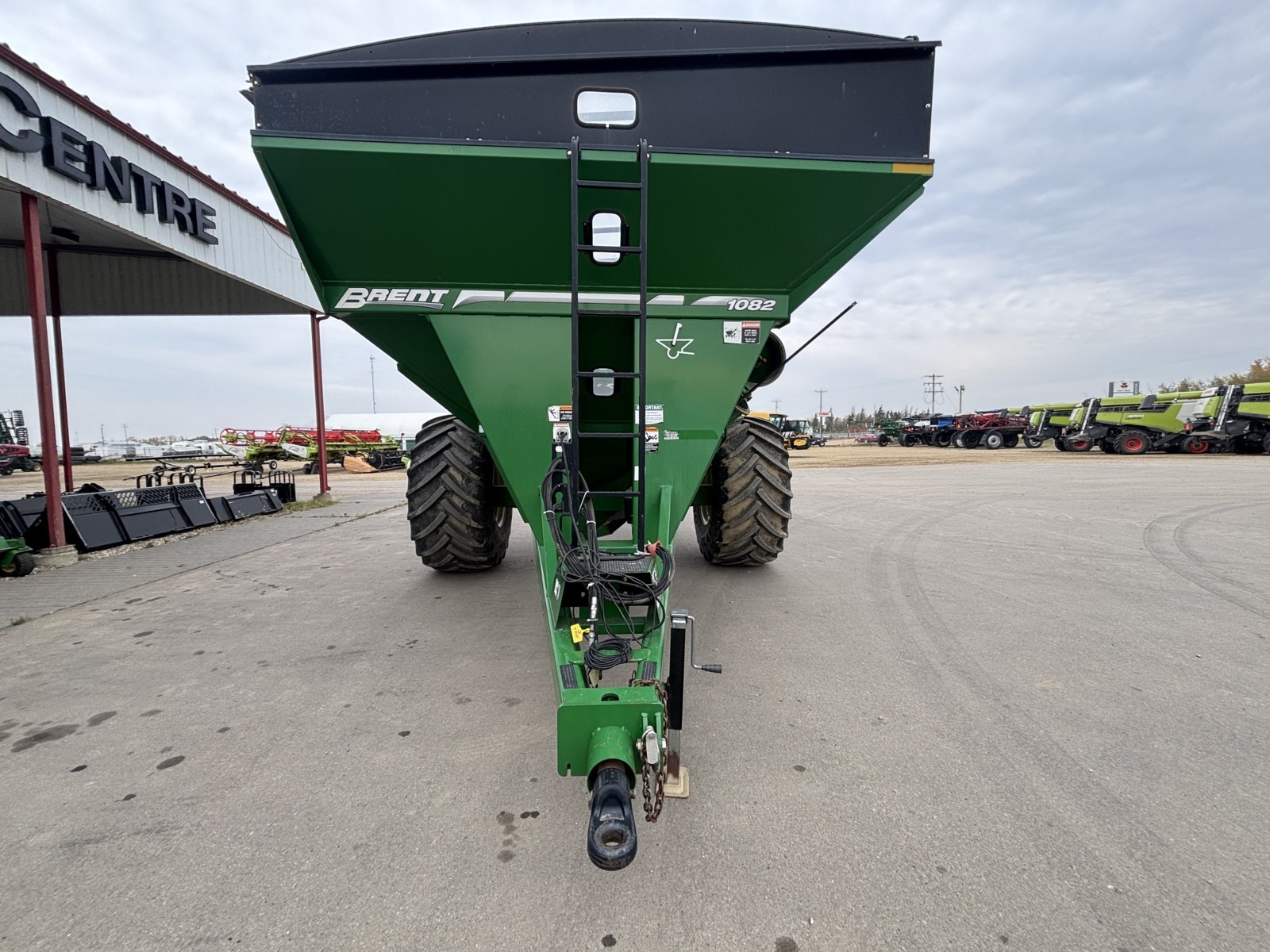 2015 Brent 1082 Grain Cart