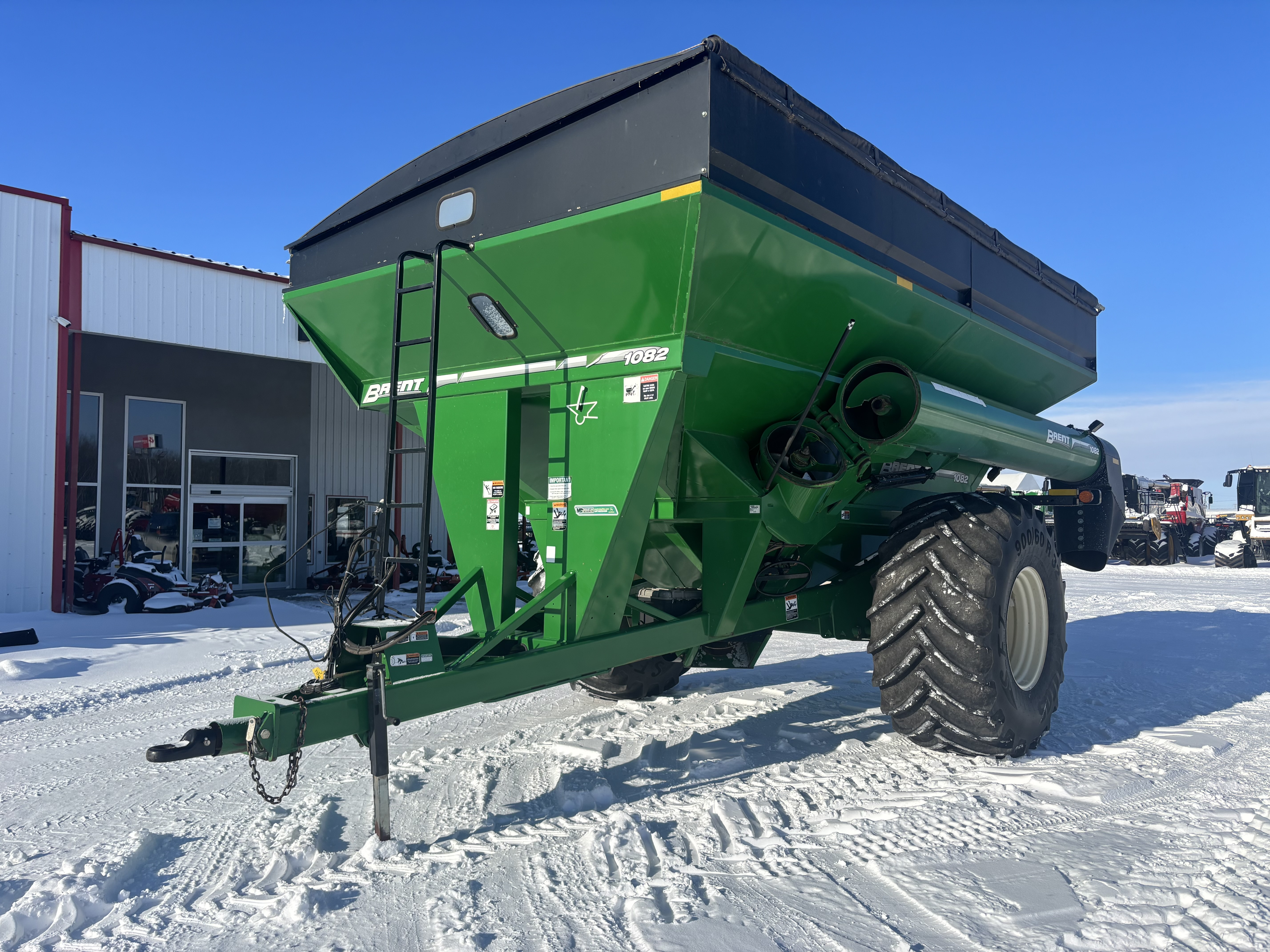 2015 Brent 1082 Grain Cart