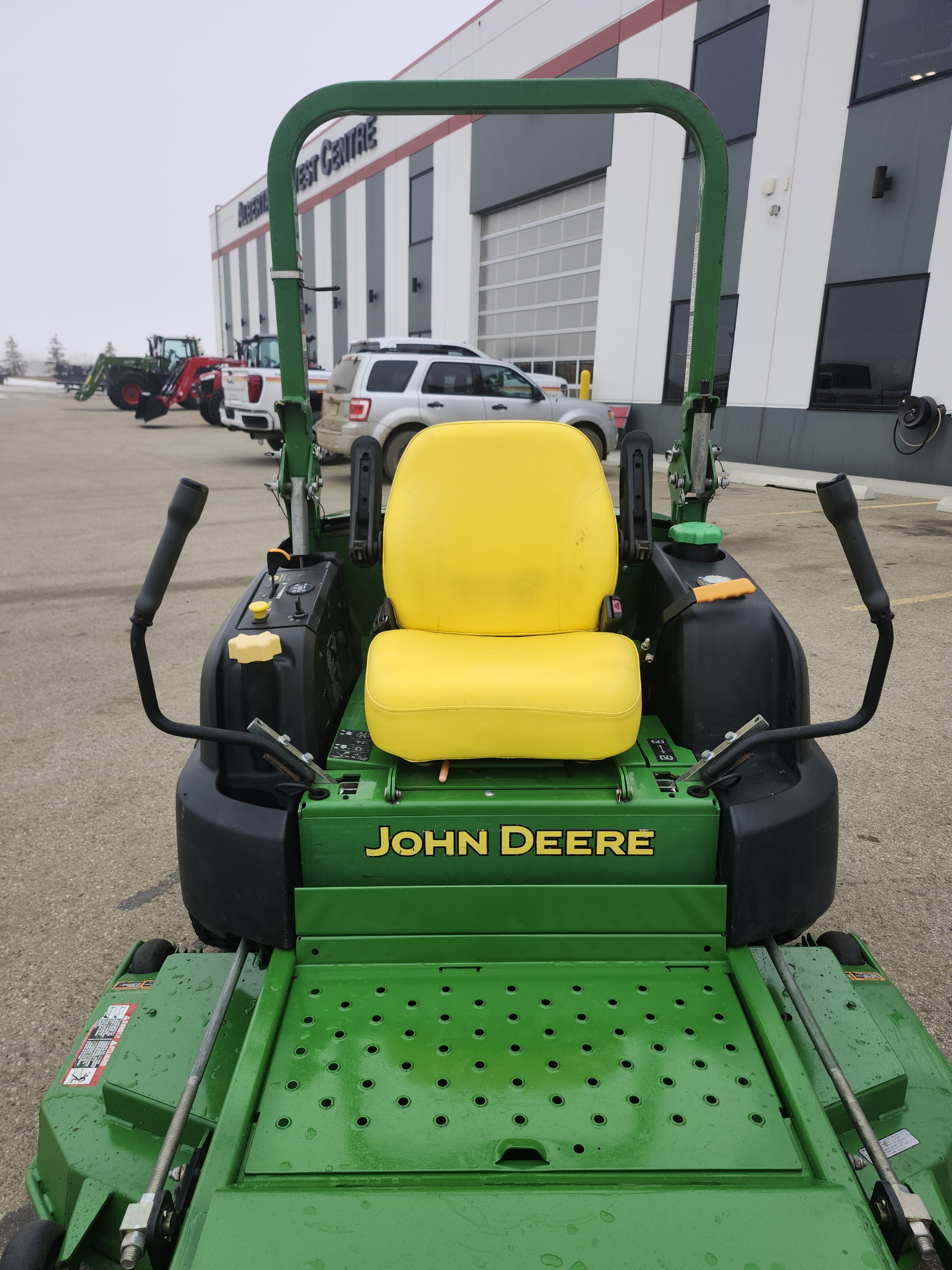 2012 John Deere 997 Mower/Zero Turn