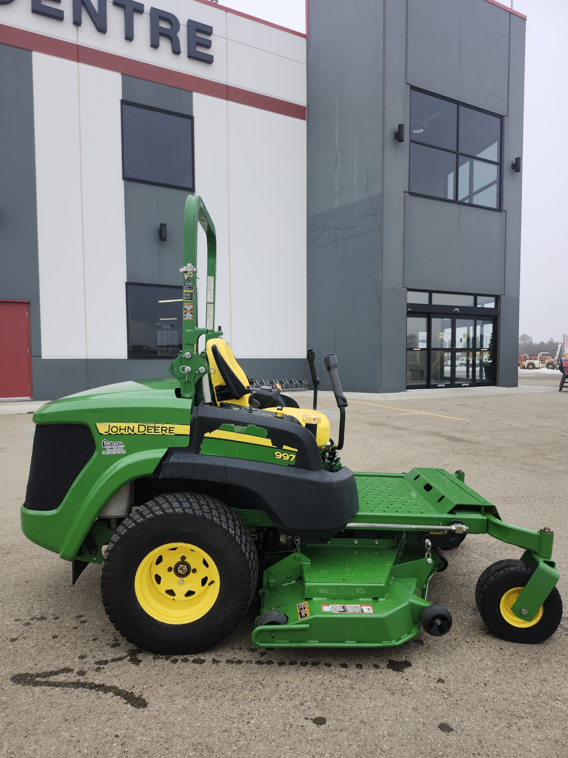 2012 John Deere 997 Mower/Zero Turn