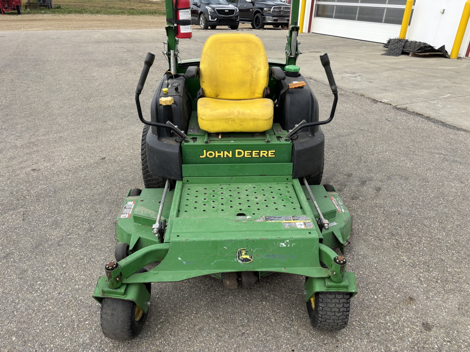 2012 John Deere 997 Mower/Zero Turn