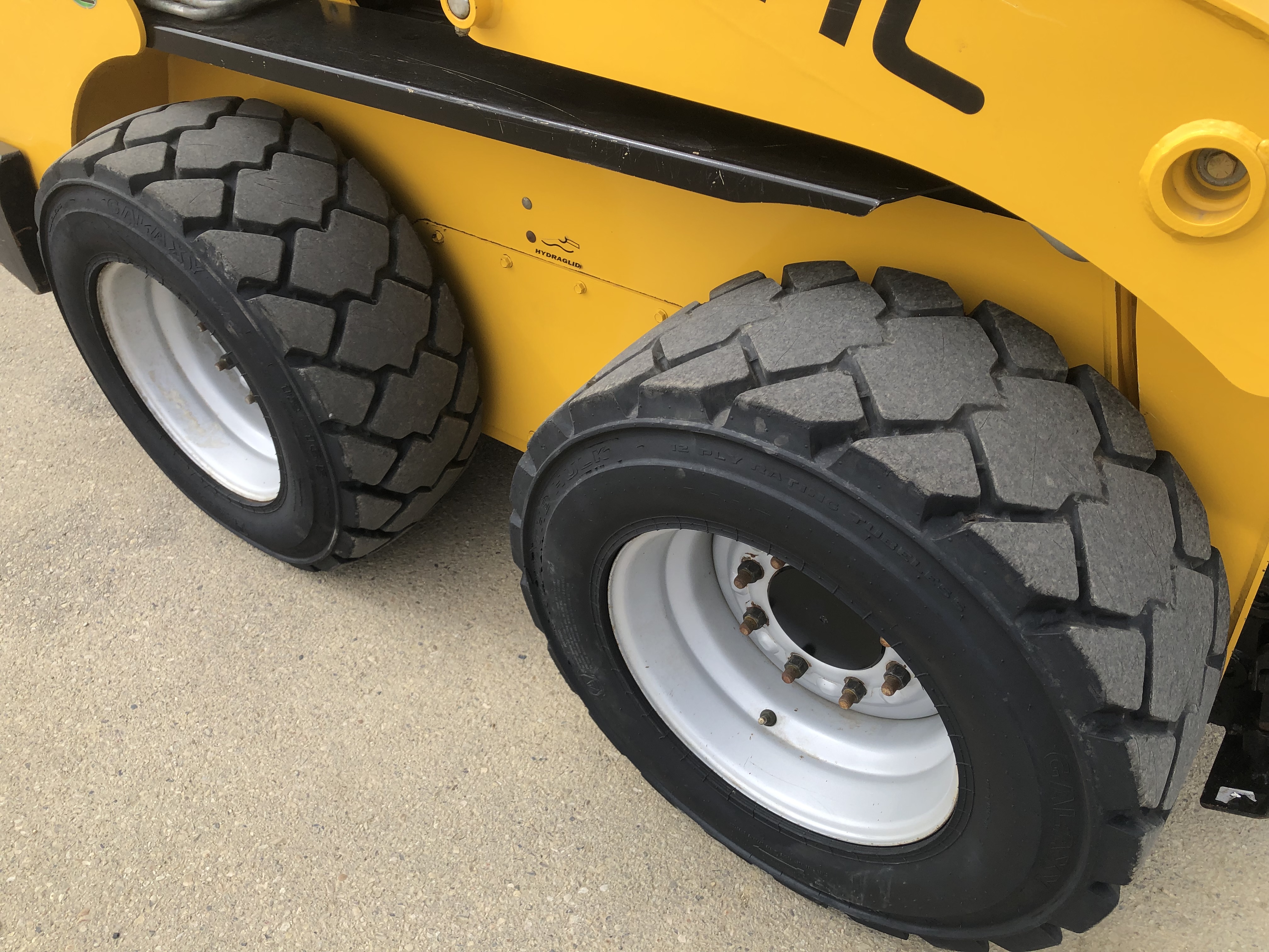 2021 Gehl R190 Skid Steer Loader