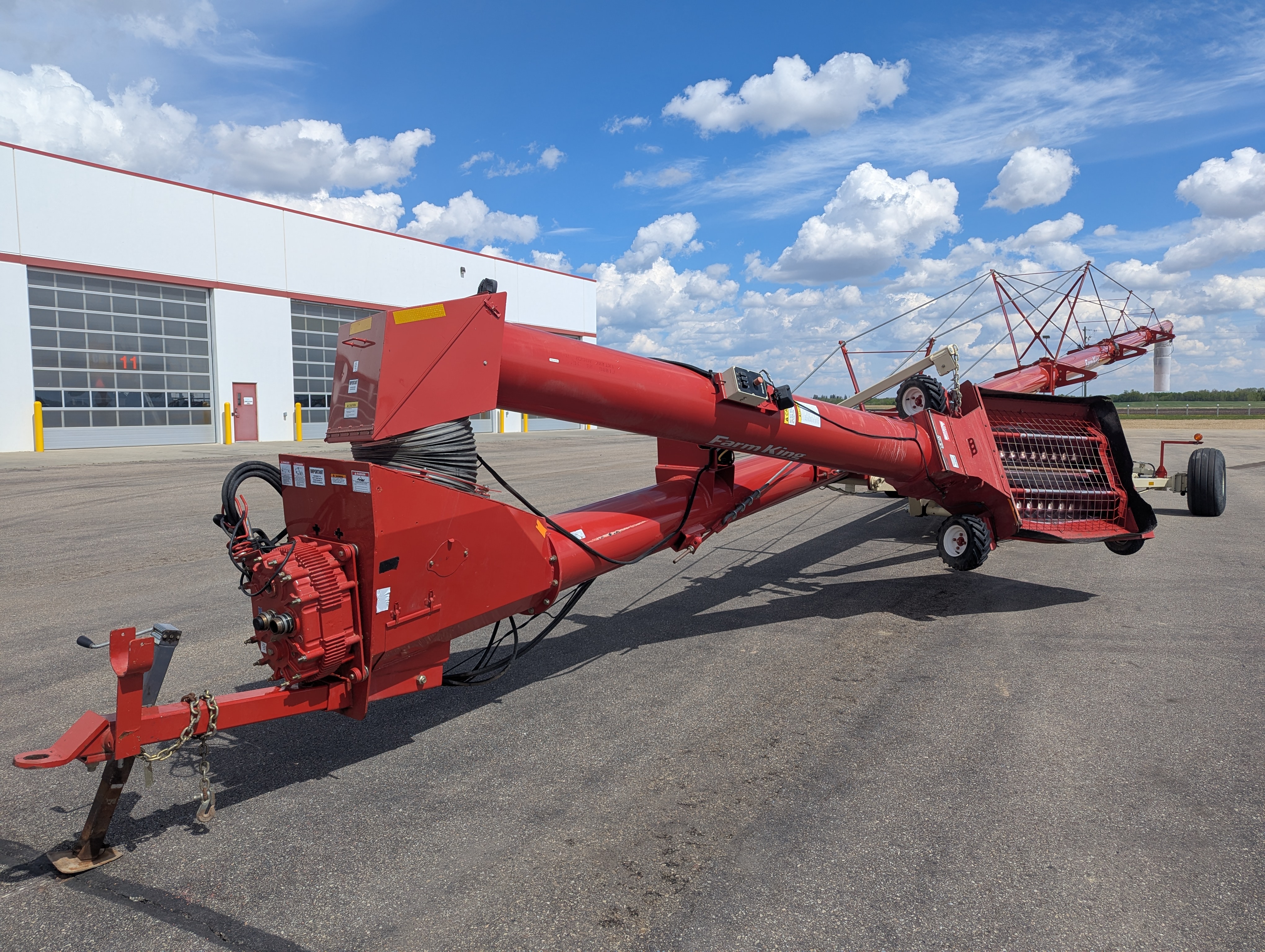 2015 Farm King 16X104 Grain Auger
