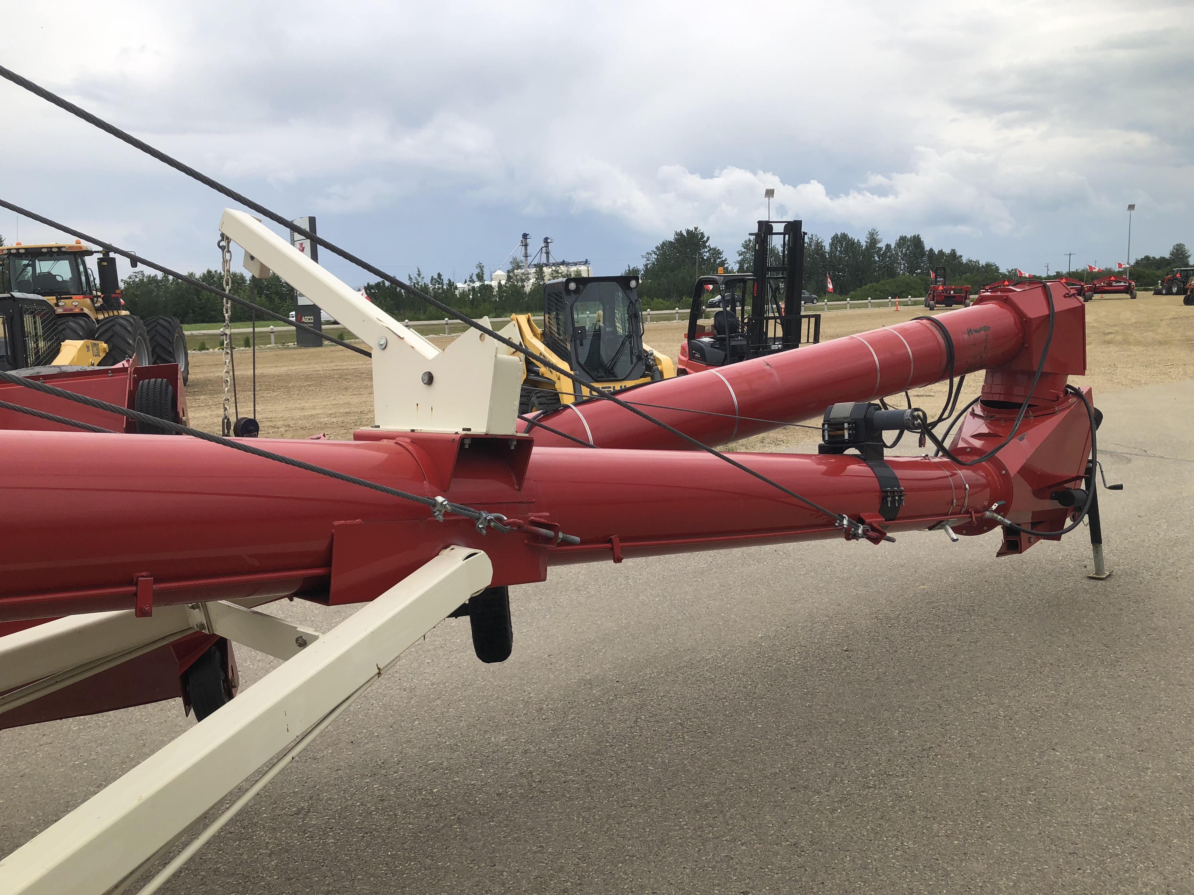 2010 Buhler Farm King 13x70 Grain Auger