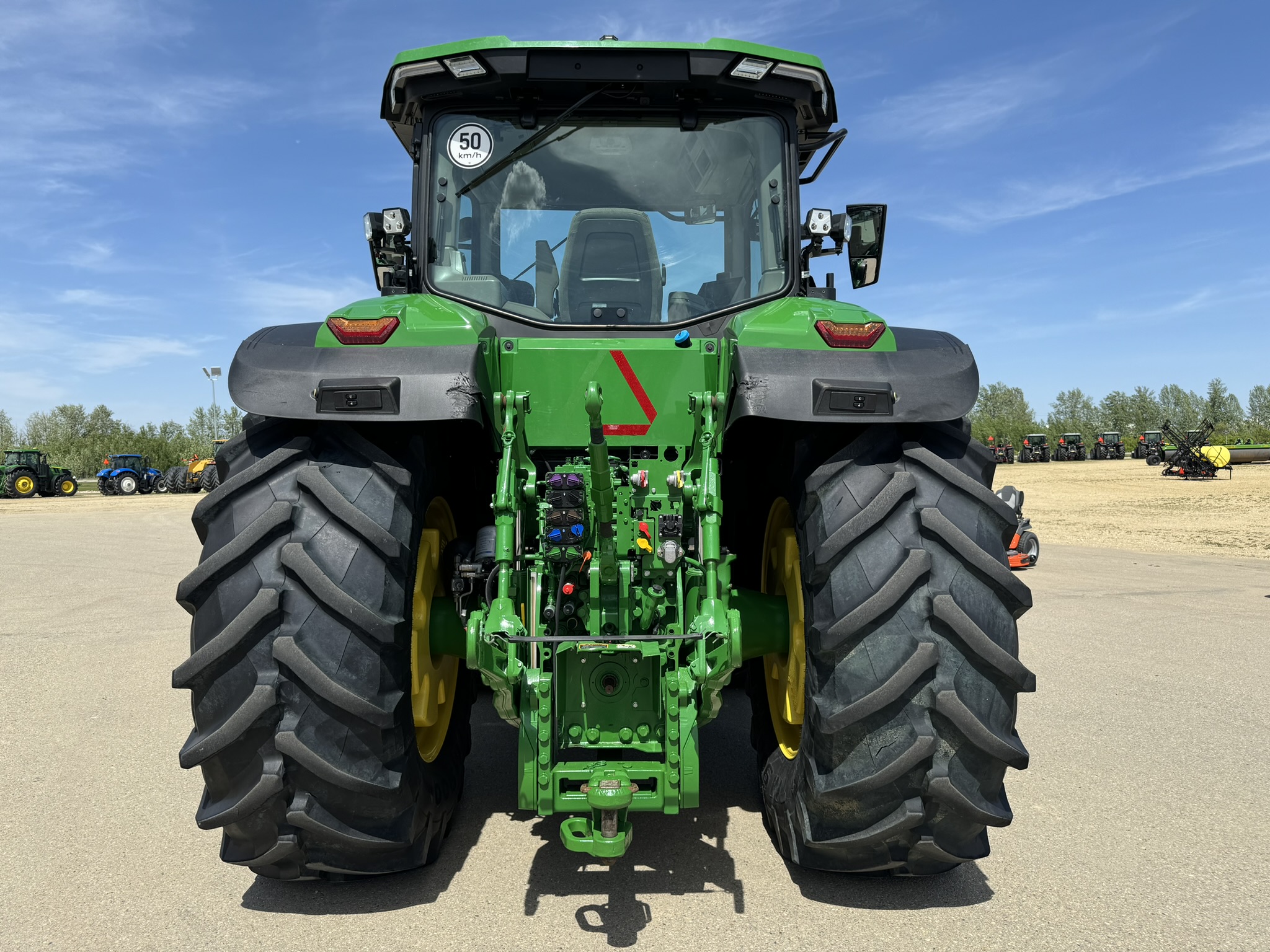 2023 John Deere 7R 230 Tractor