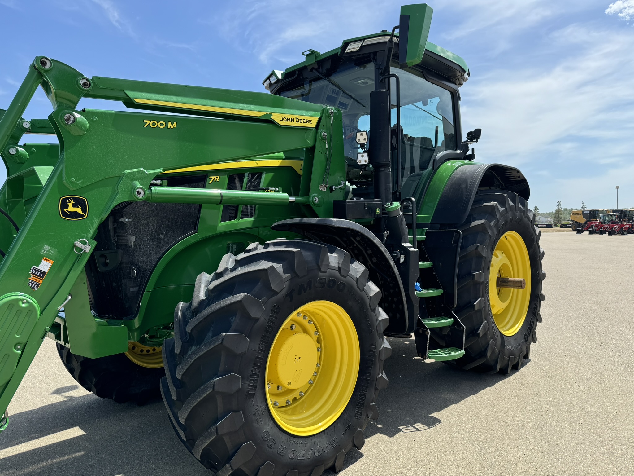 2023 John Deere 7R 230 Tractor
