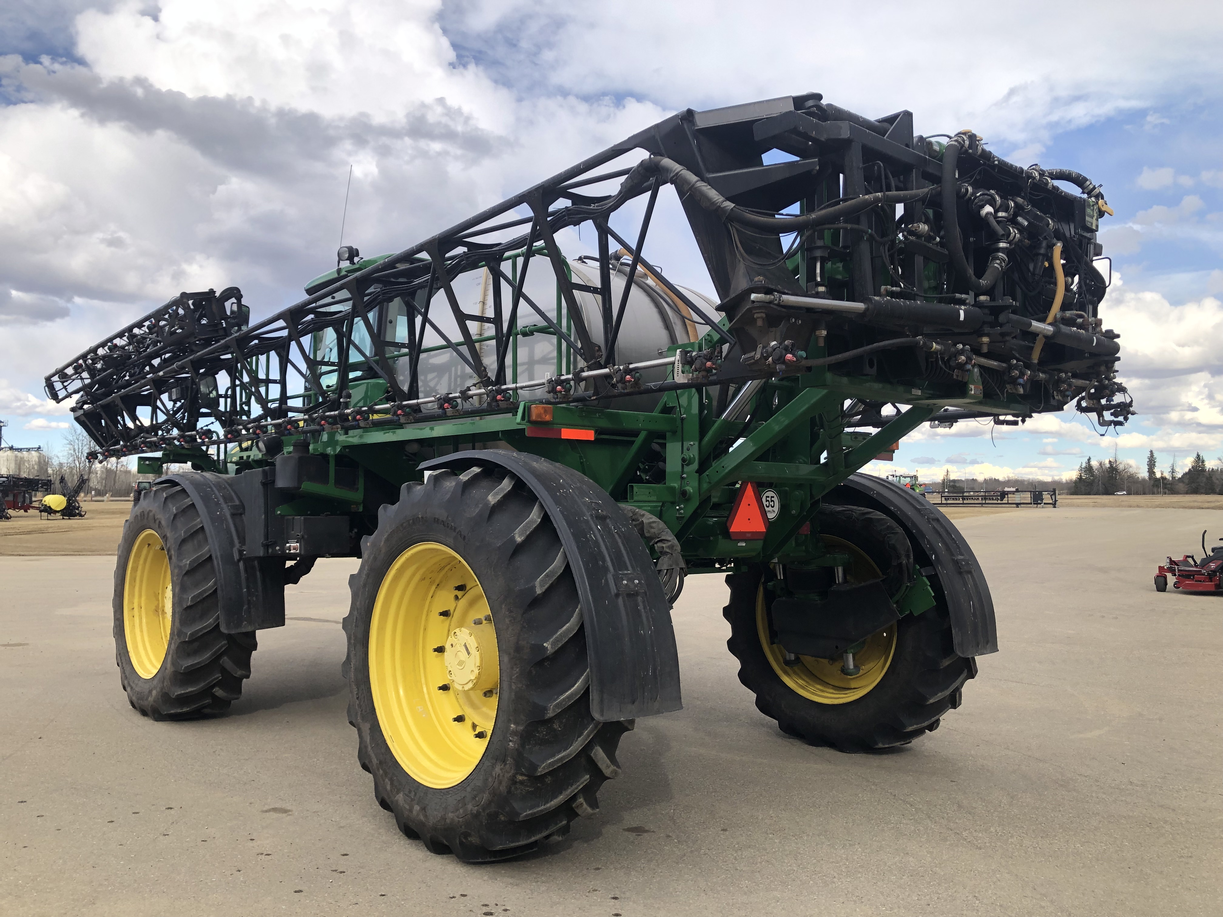 2011 John Deere 4930 Sprayer/High Clearance