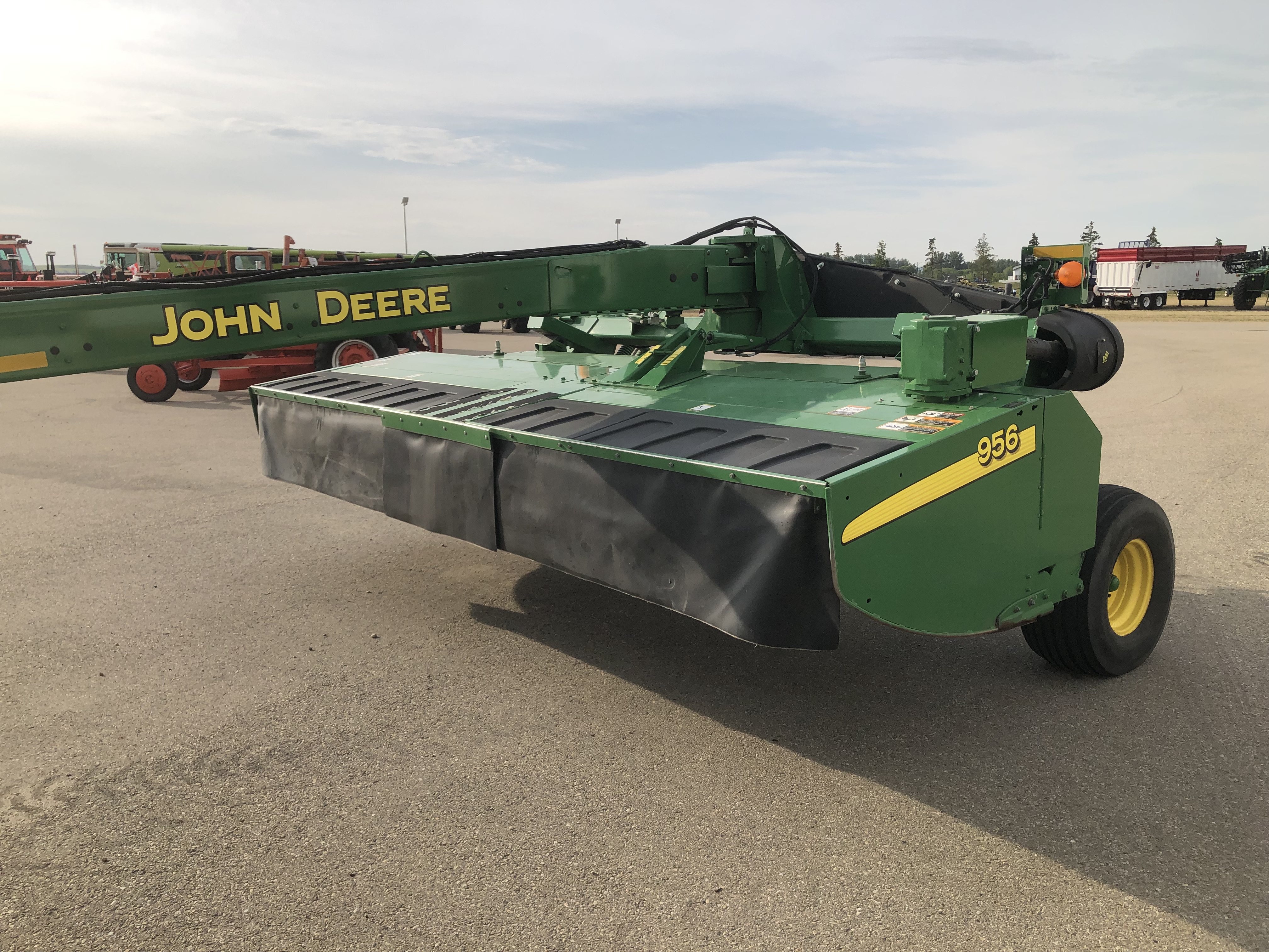 2018 John Deere 956 Mower Conditioner