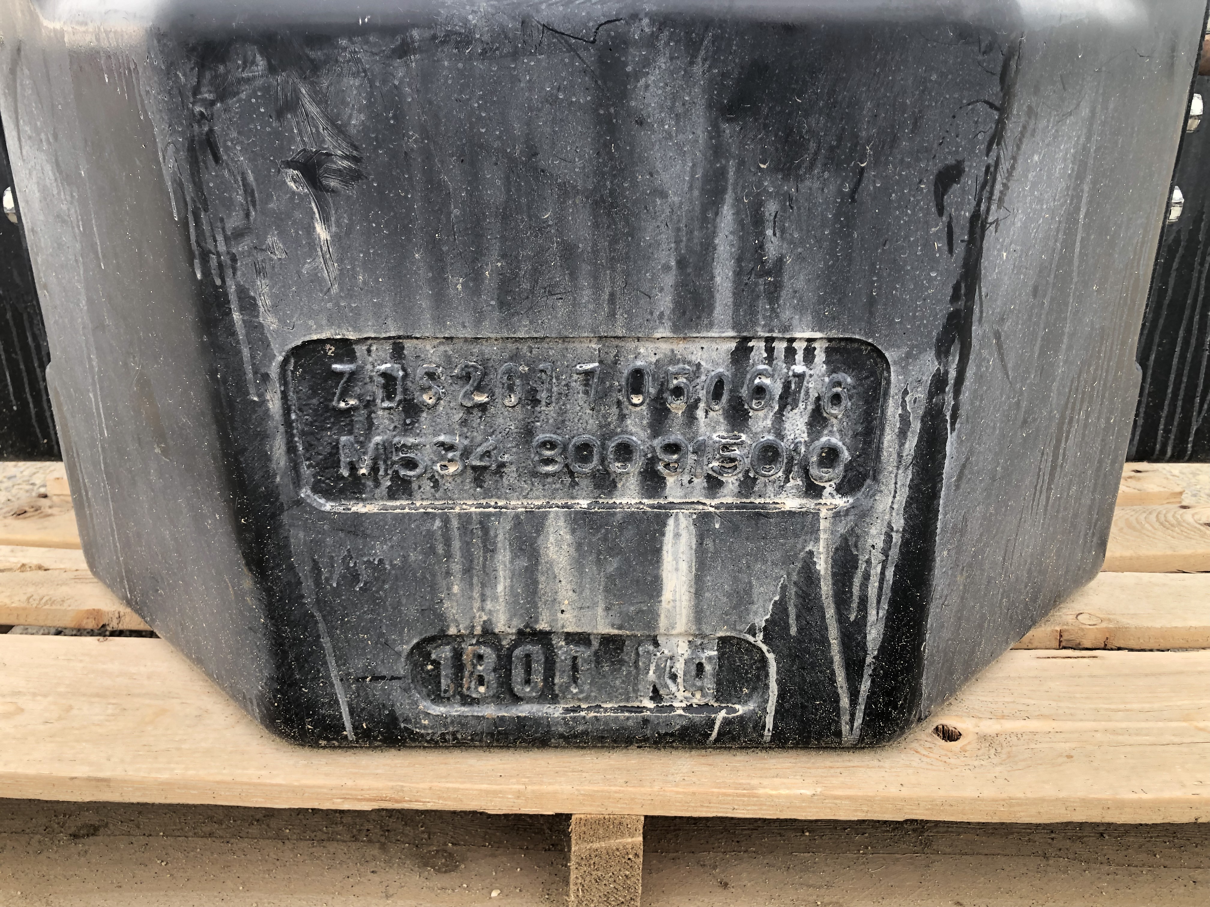 Challenger 1800KG Weights