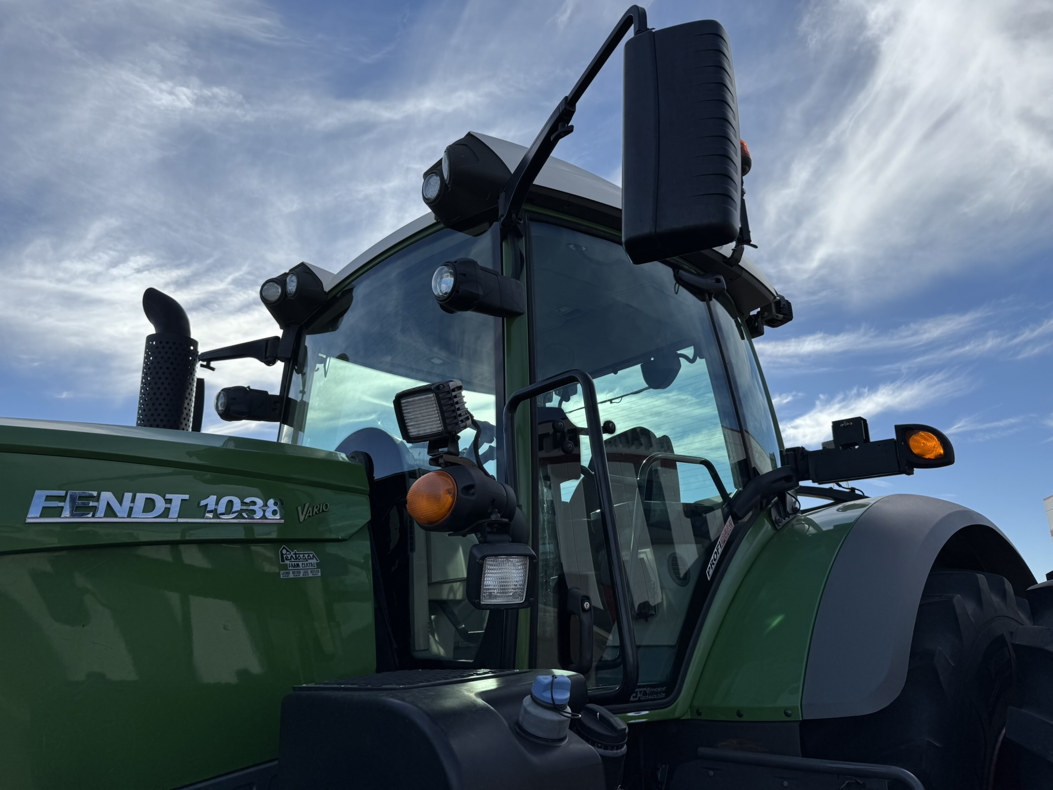 2016 Fendt 1038 Gen2 Tractor
