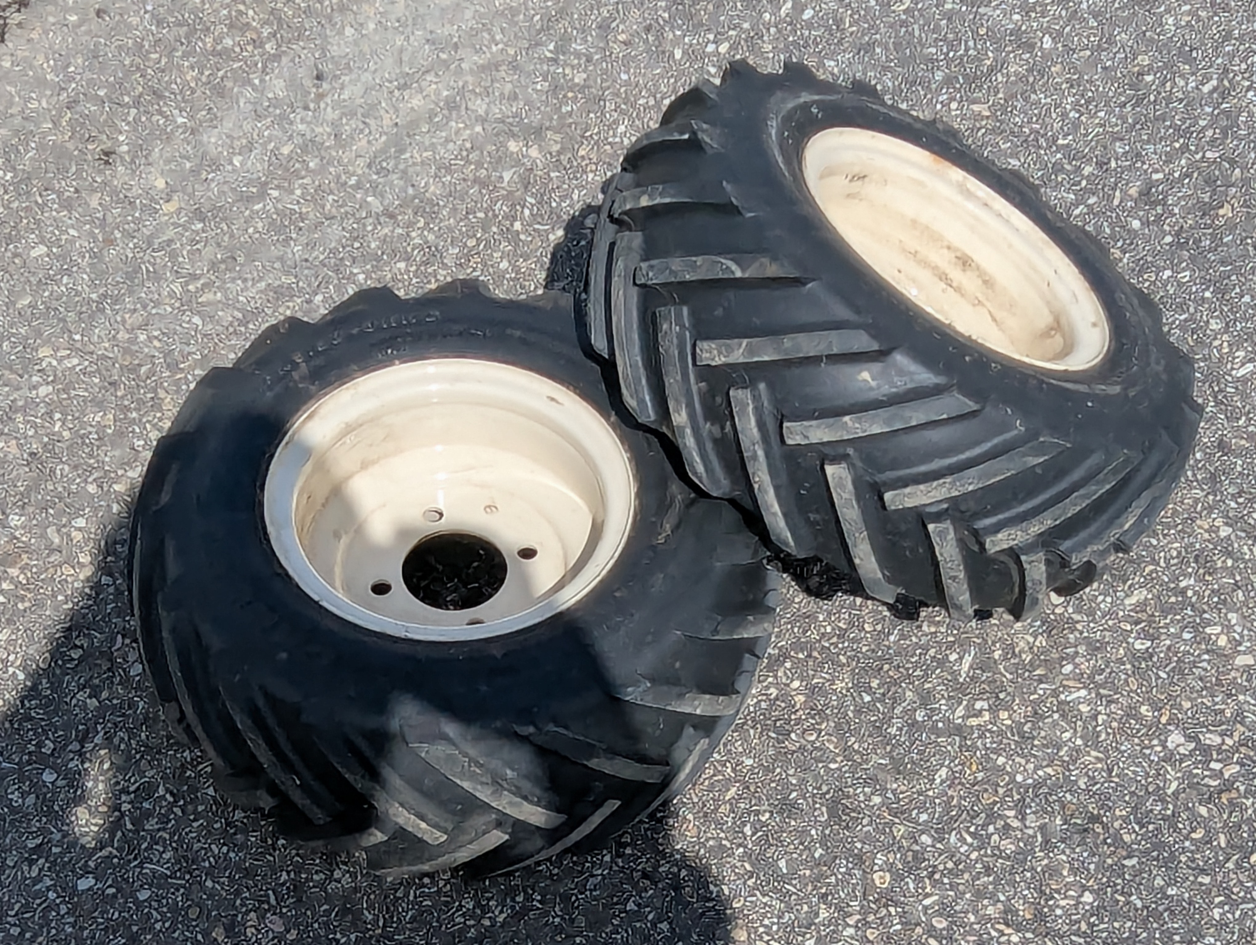 Kubota GF1800 Mower/Front Deck