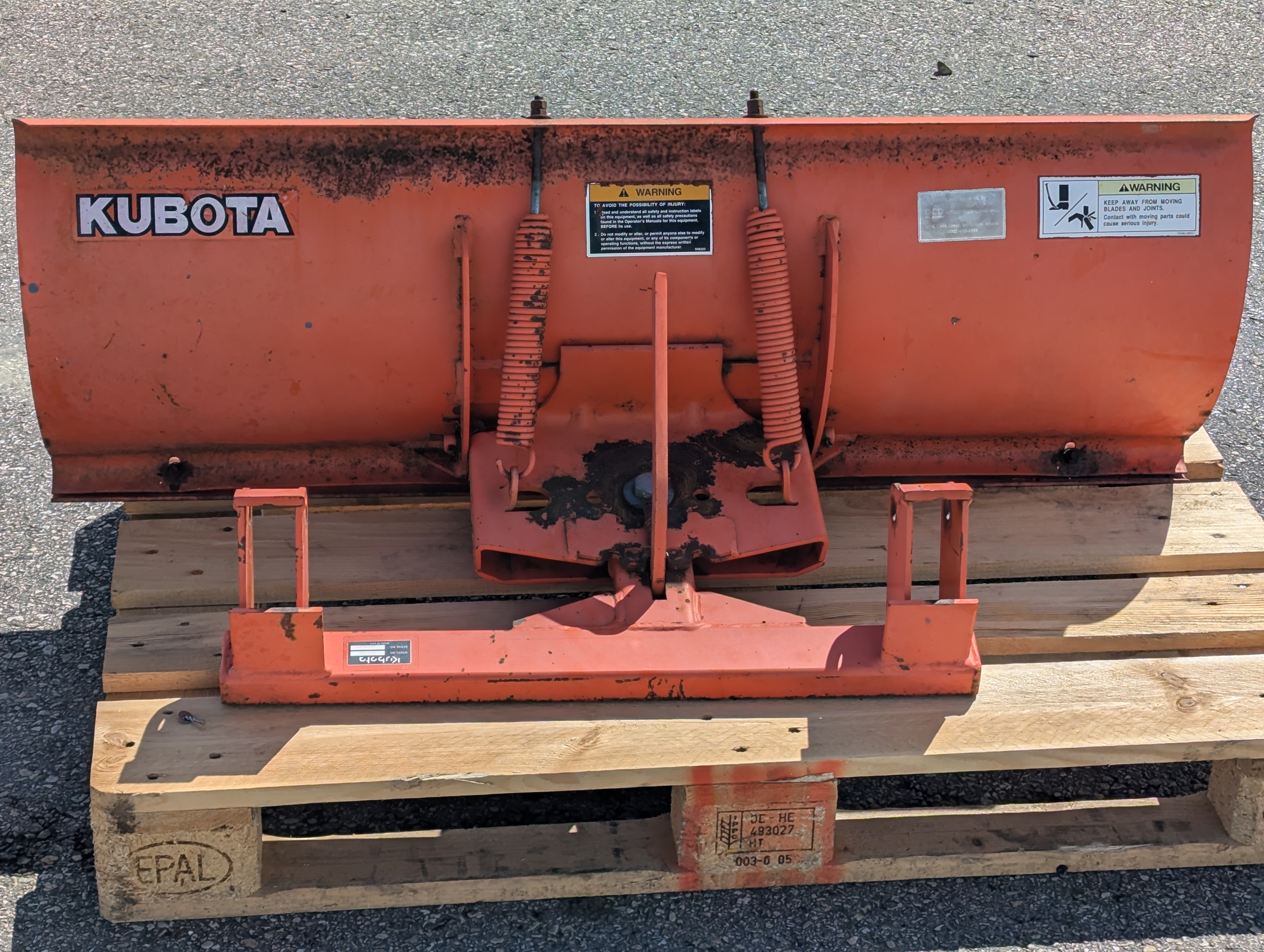 Kubota GF1800 Mower/Front Deck
