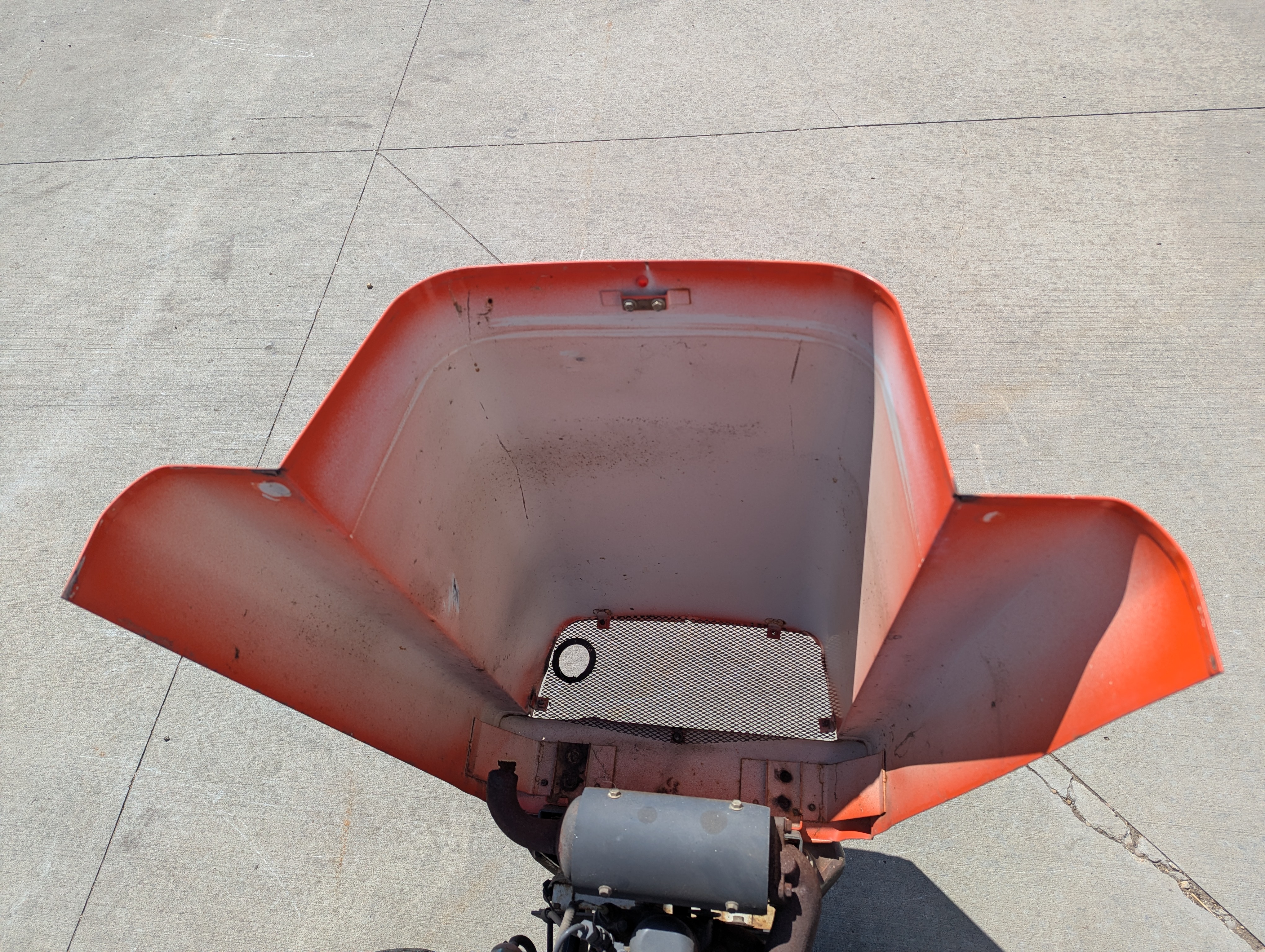 Kubota GF1800 Mower/Front Deck