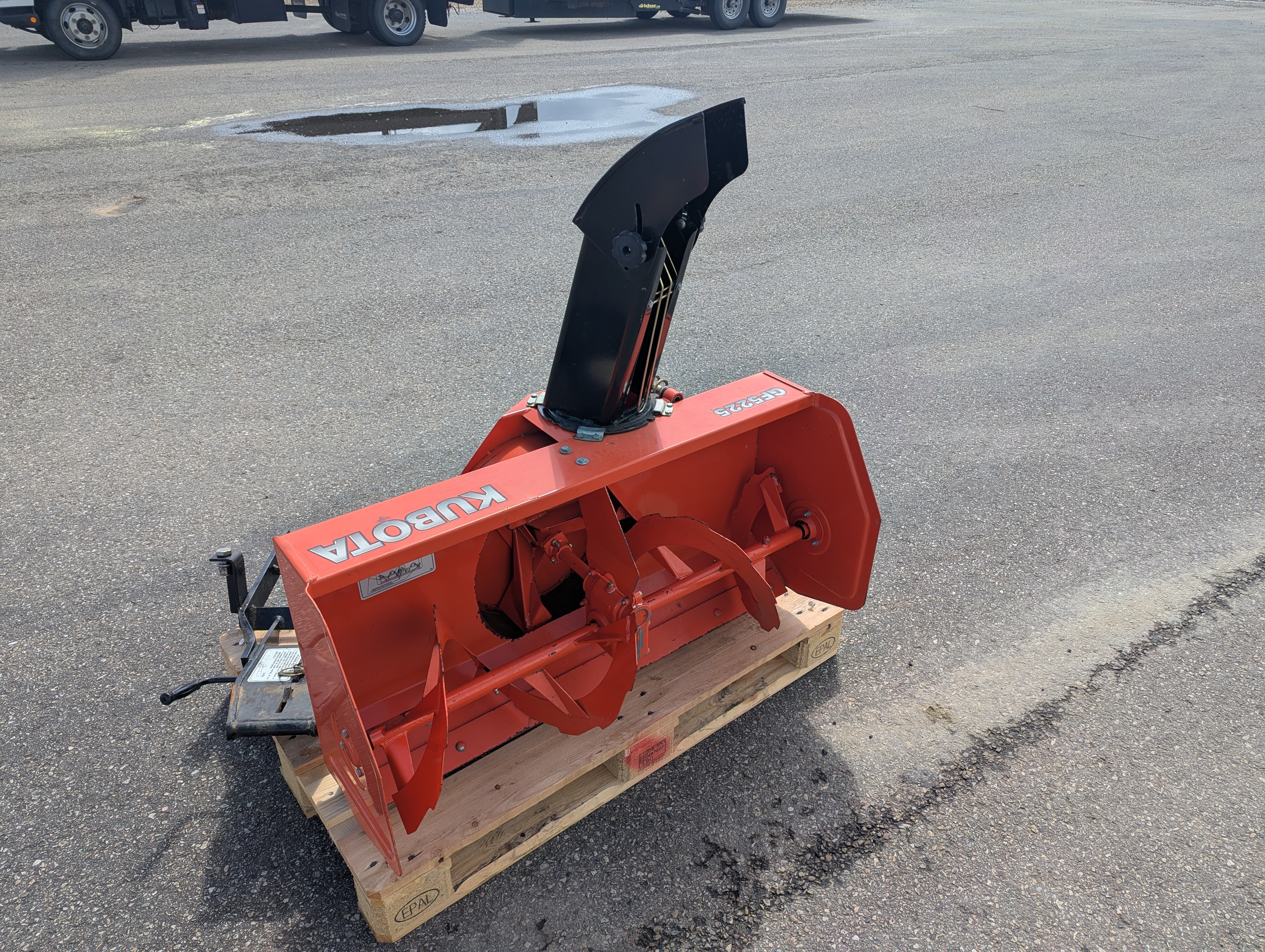 Kubota GF1800 Mower/Front Deck